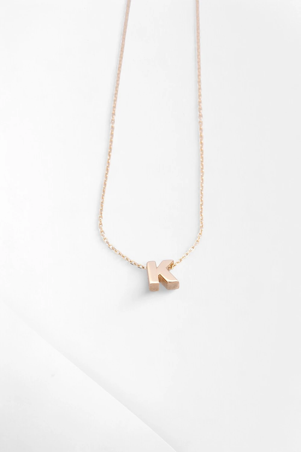 14 Ayar Altın K Harf Kolye: İsminizin Baş Harfini Taşıyan Kişisel Zarafet 1,70 GR Ürün Kodu: KLY5467