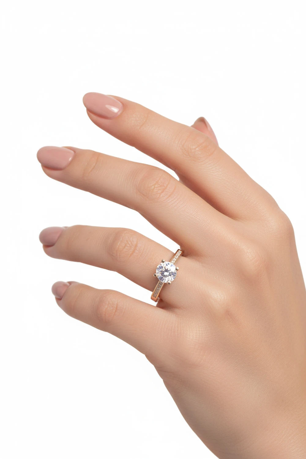 Işıltılı ve Değerli: 14 Ayar Sıra Taşlı Zirkon Tektaş Yüzük 2,95 GR Ürün Kodu: YZ08378