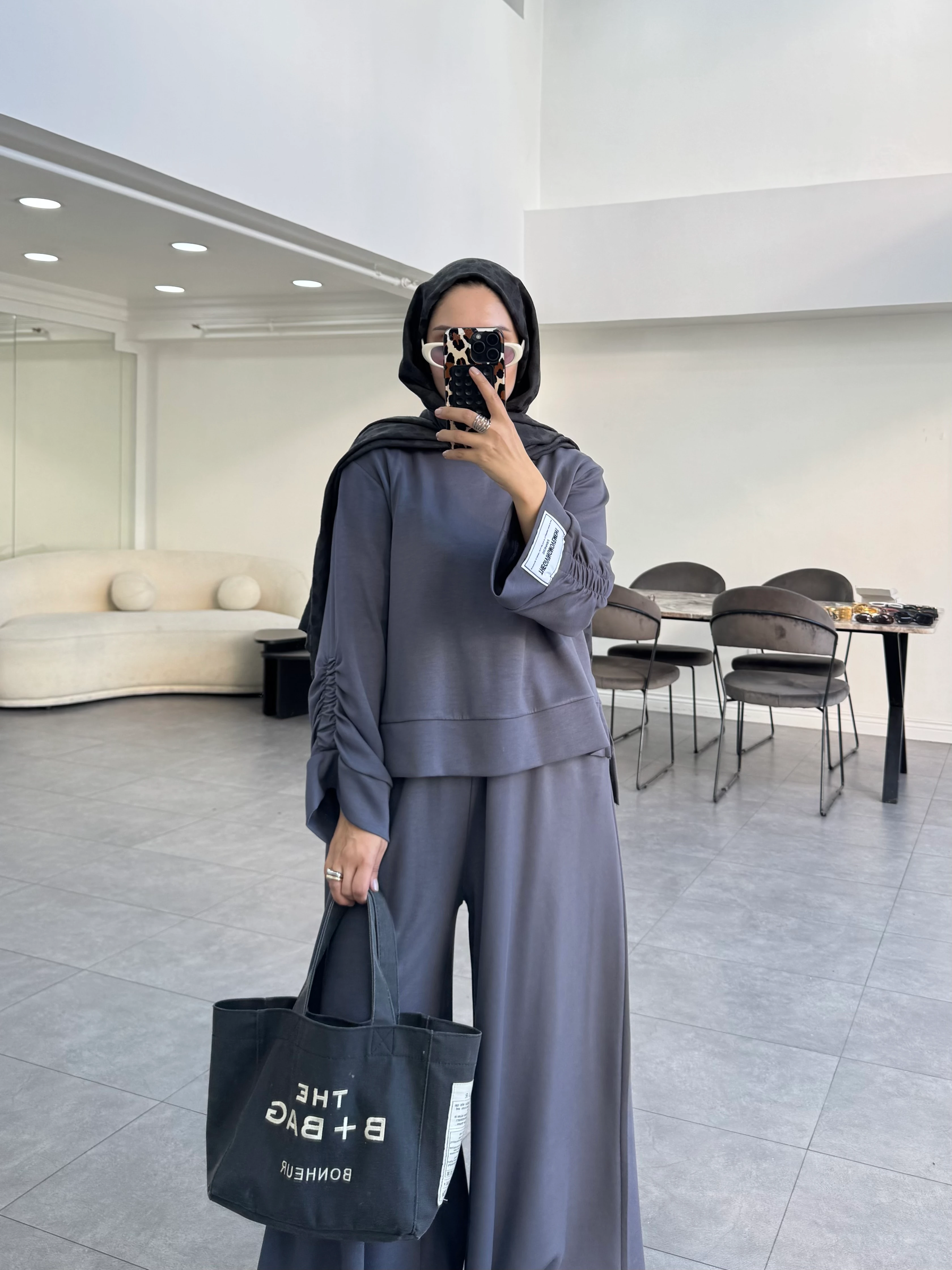 Cerva İkili Takım Antrasit