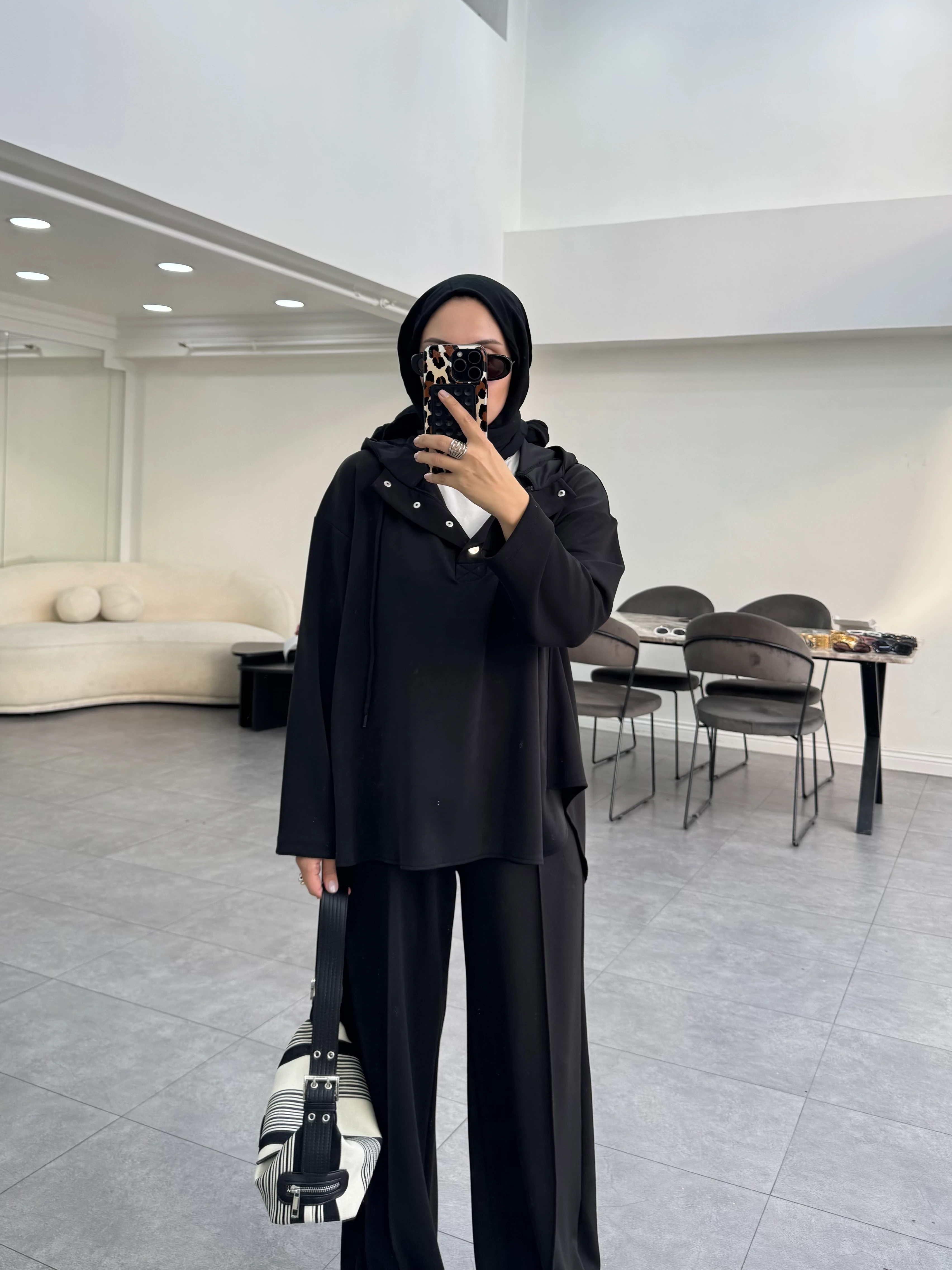 Adosta İkili Takım Siyah