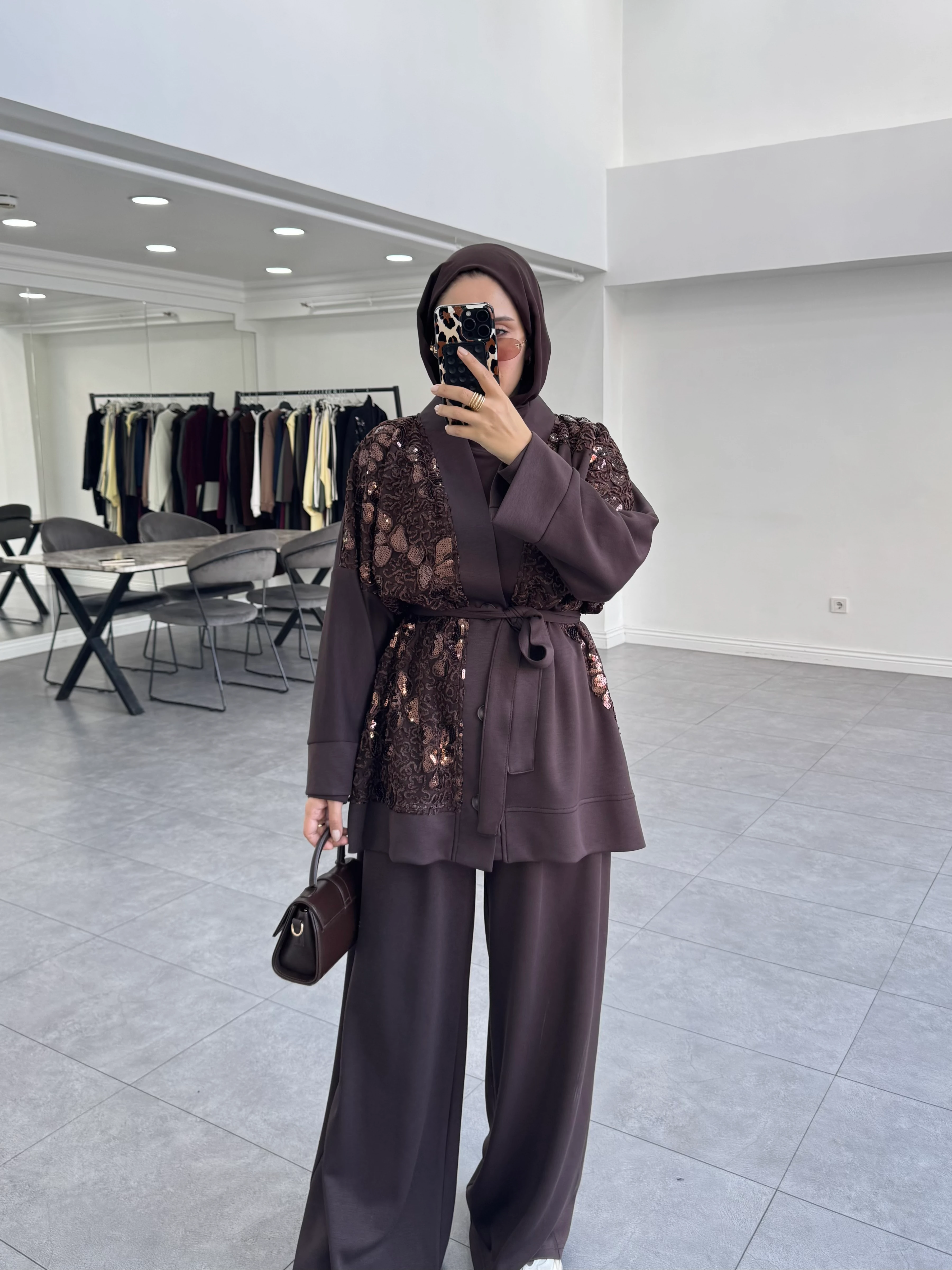  Herri Üçlü Takım Kahverengi