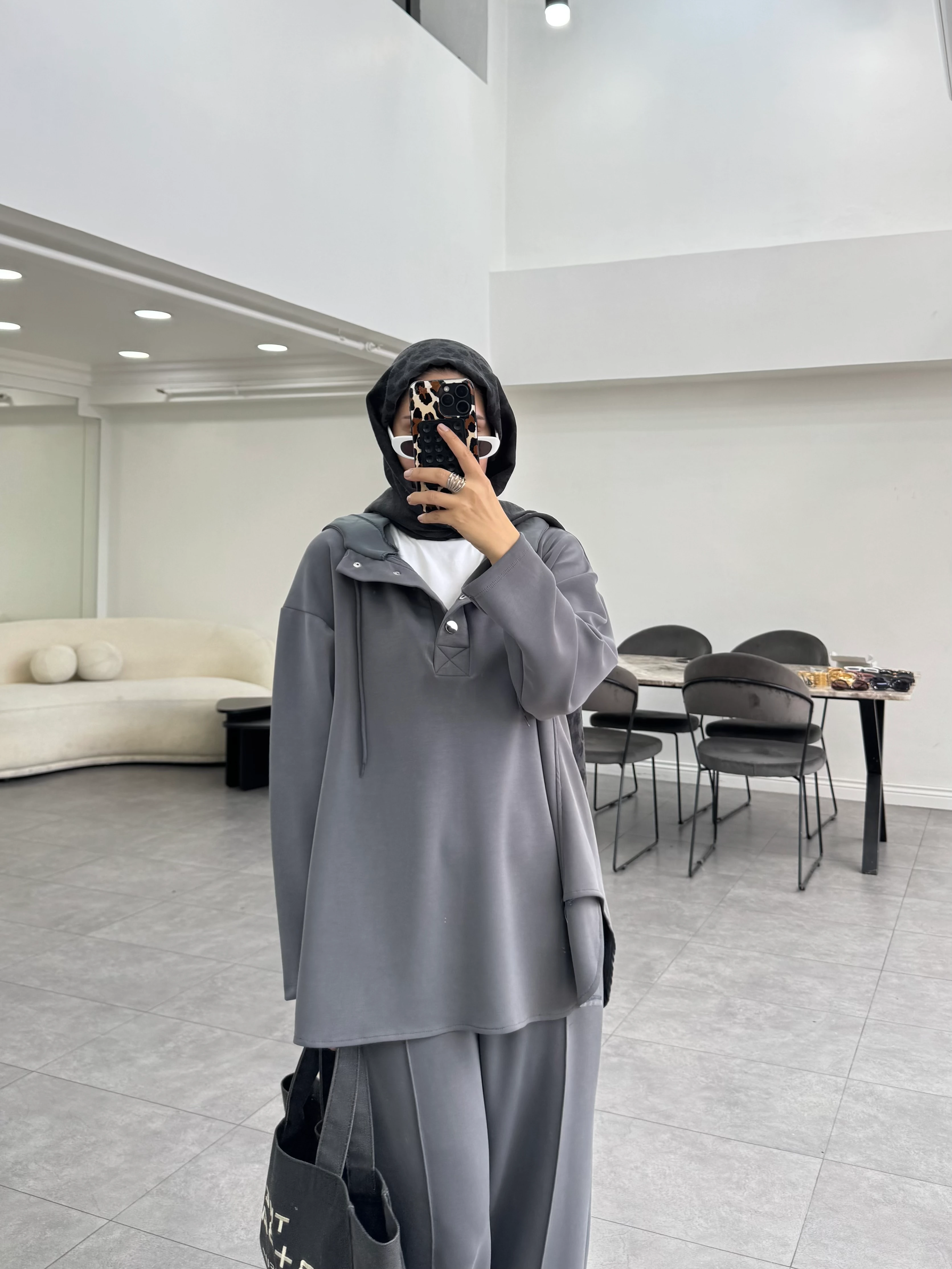 Adosta İkili Takım Gri