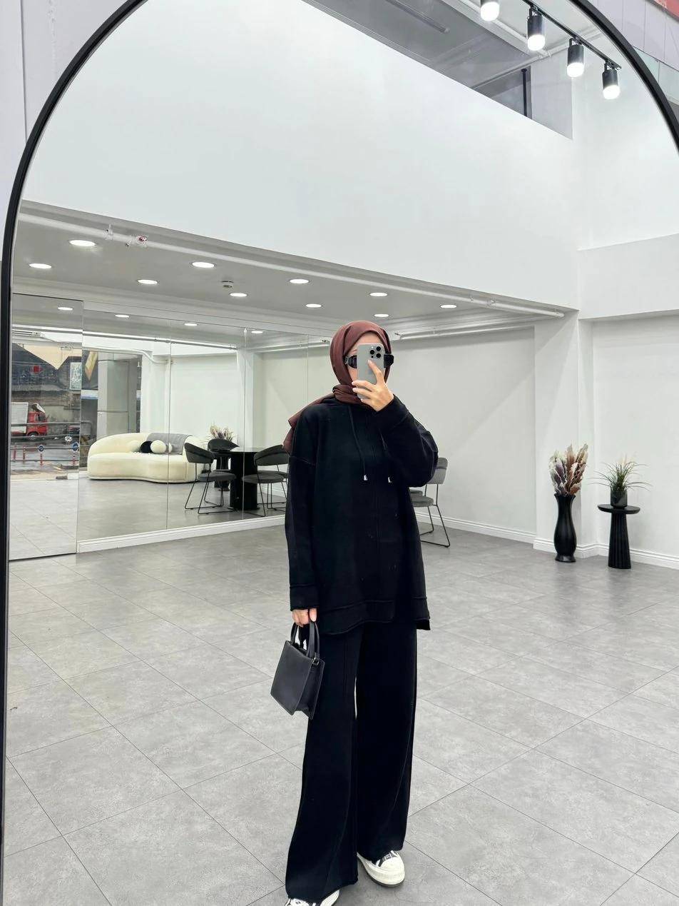 Sela Siyah İkili Triko Takım