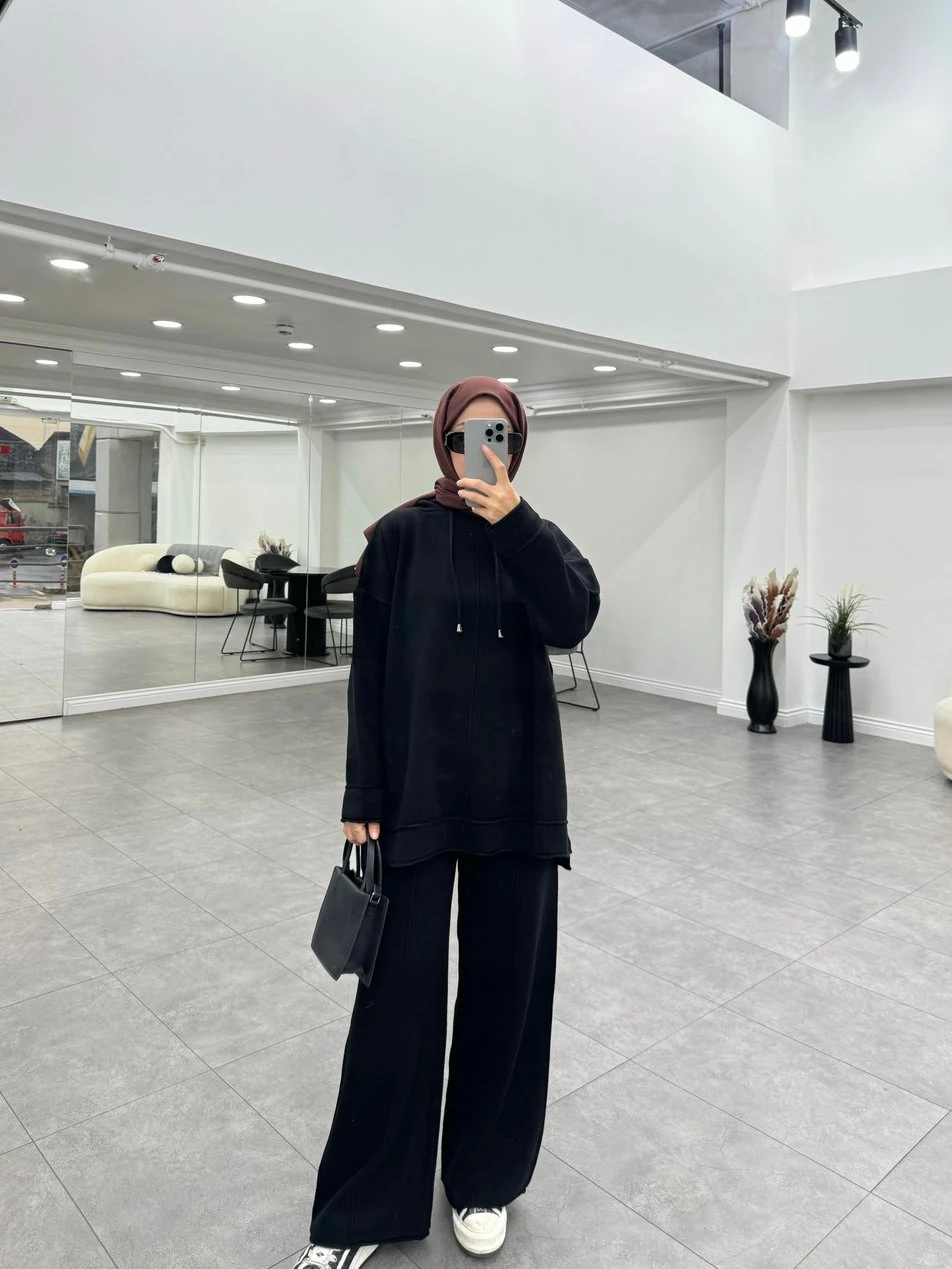 Sela Siyah İkili Triko Takım