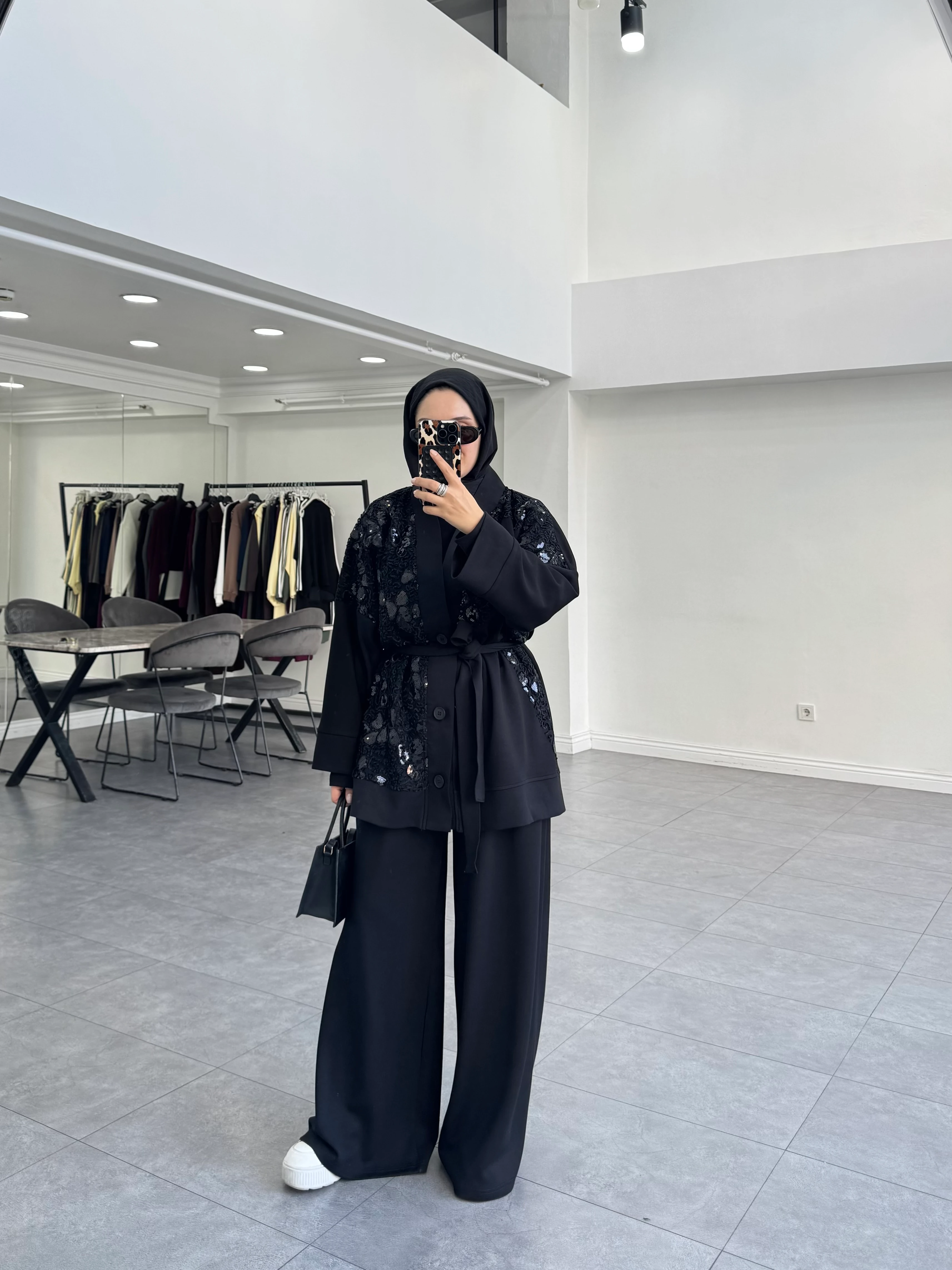 Herri Üçlü Takım Siyah