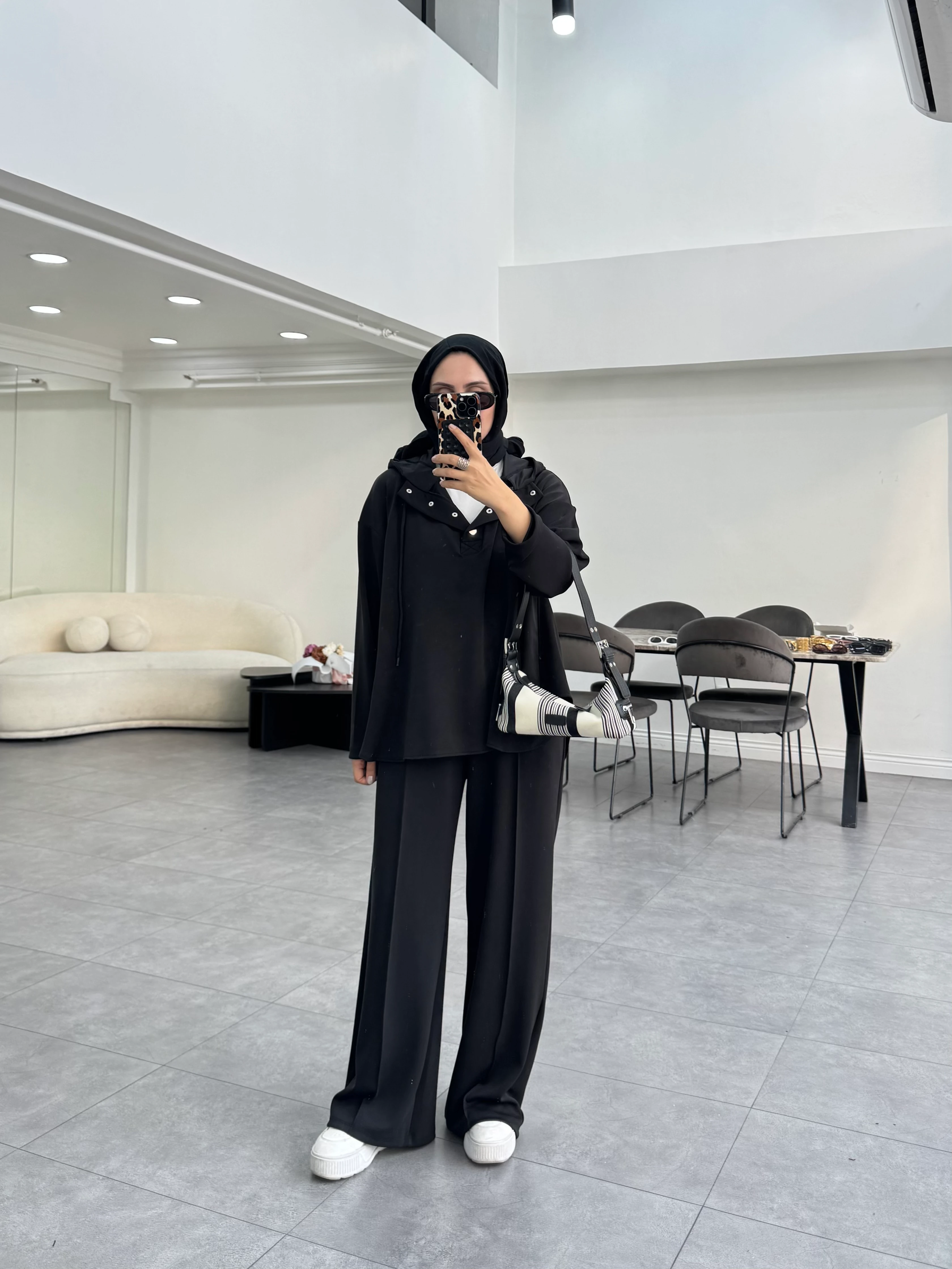 Adosta İkili Takım Siyah