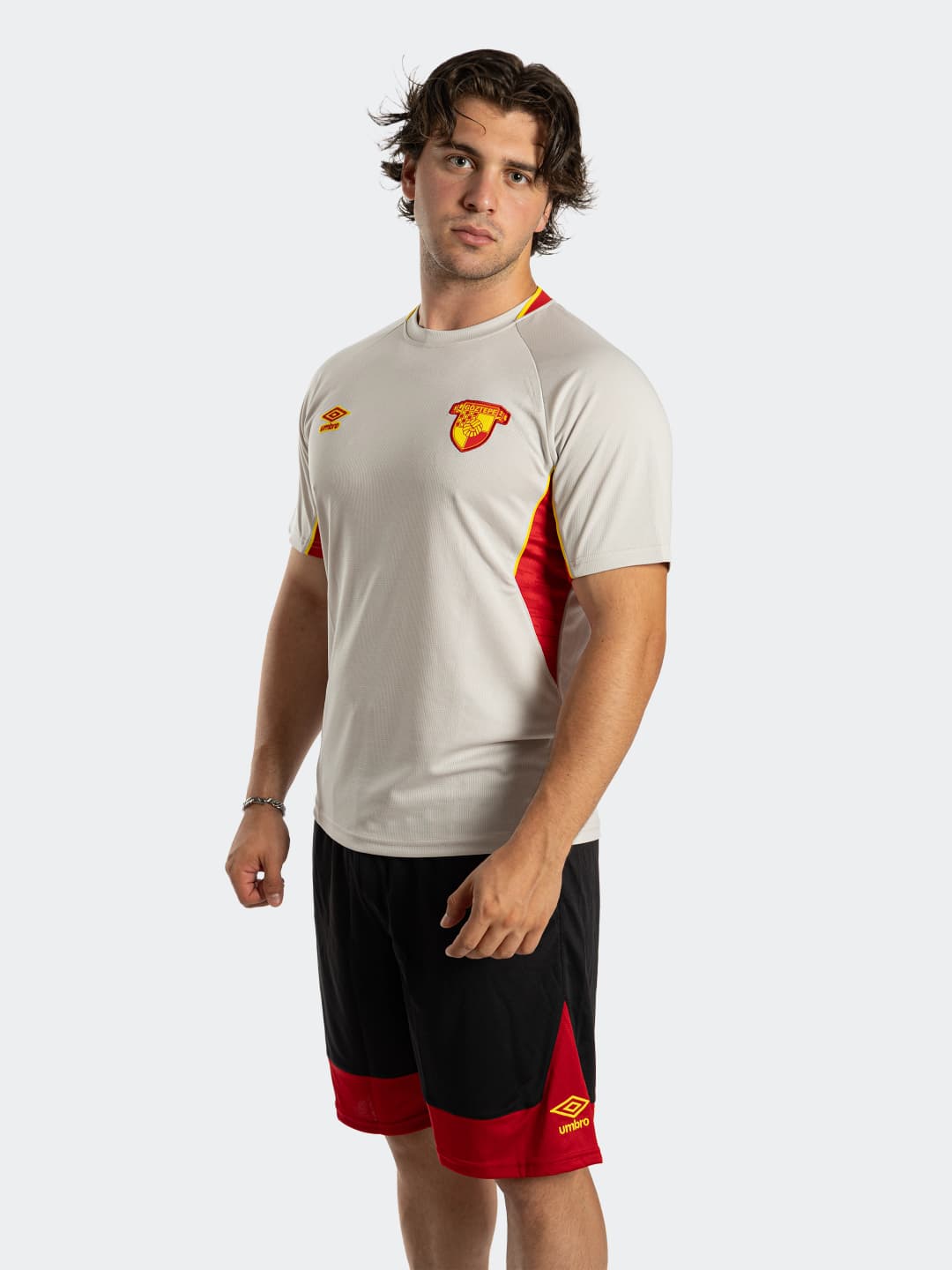Göztepe Umbro 2026-2027 Antrenman Gri Tişört