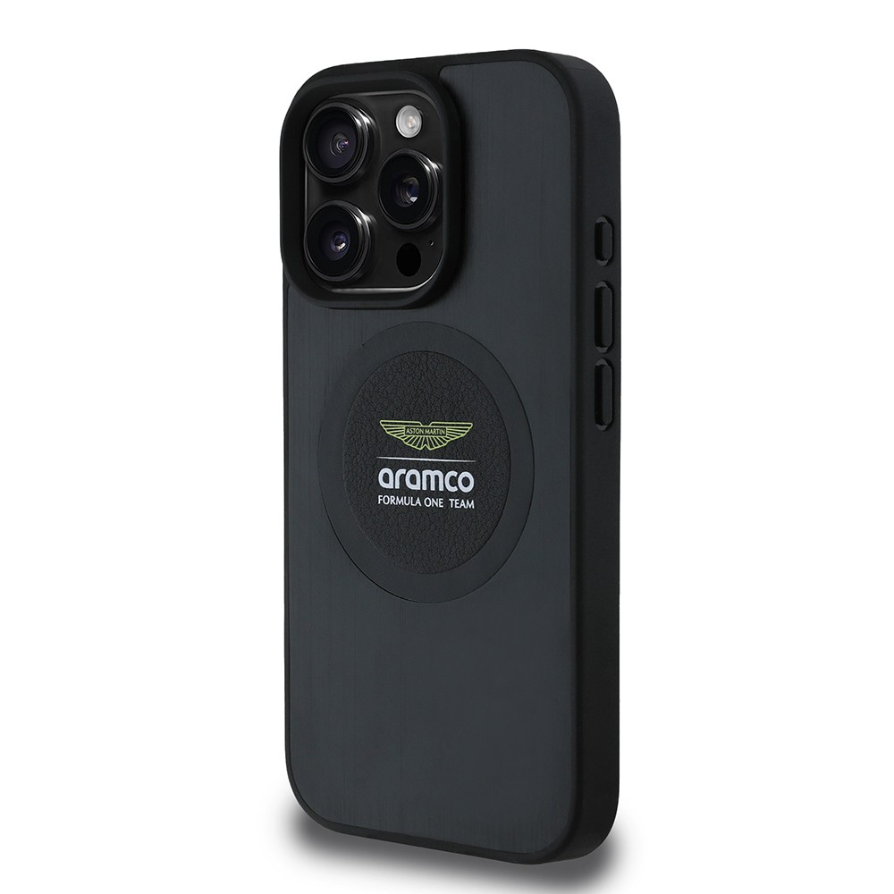 Apple iPhone 15 Pro Max Kılıf Aston Martin Orjinal Lisanslı M-safe Şarj Özellikli Aluminyum Arka Yüzeyli Formula One Team Baskılı Kapak