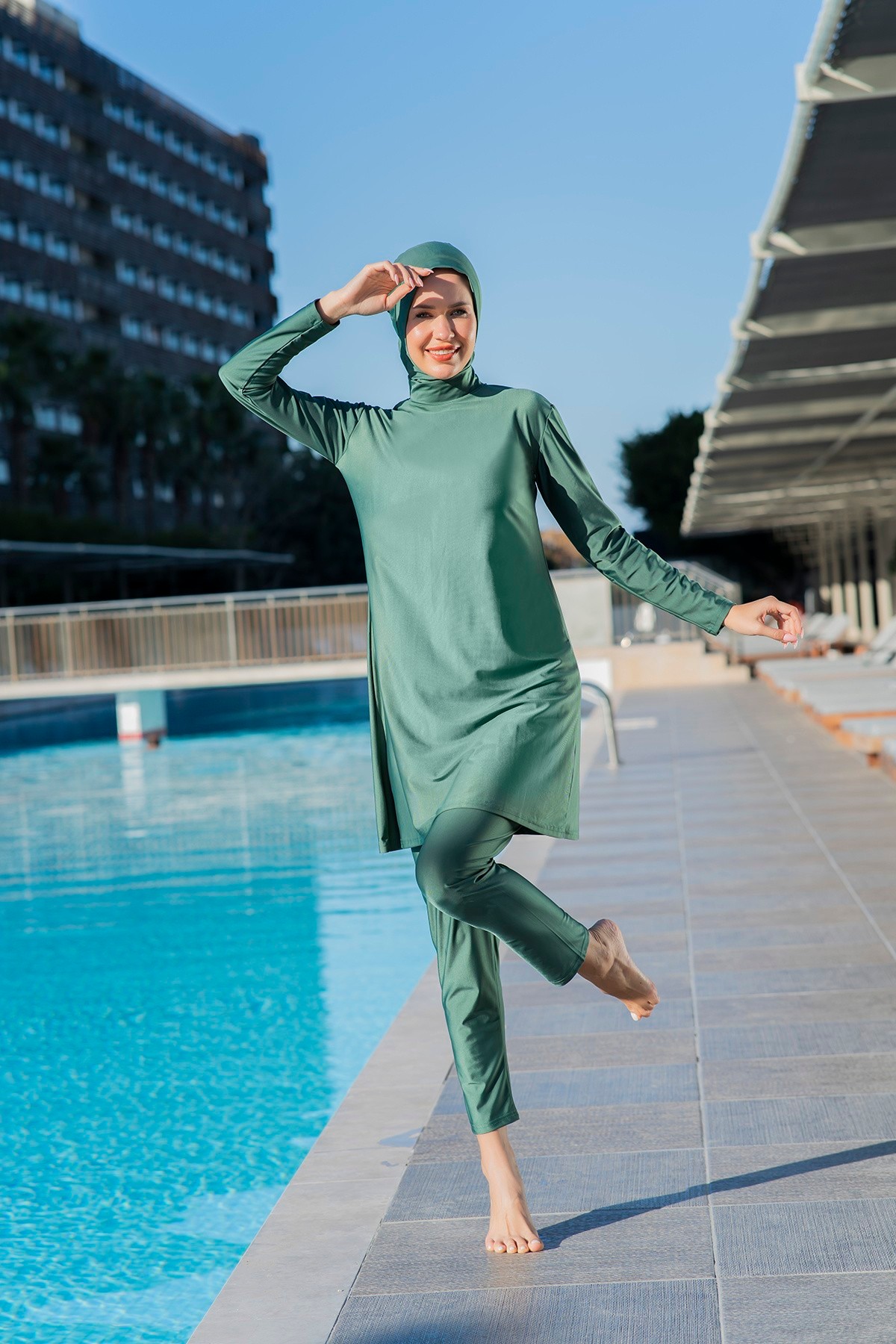 RUKO 25209-1 Balıkçı Yaka Lycra ( Su İtici Ve Çabuk Kuruyan ) Kumaş Tesettür Mayo