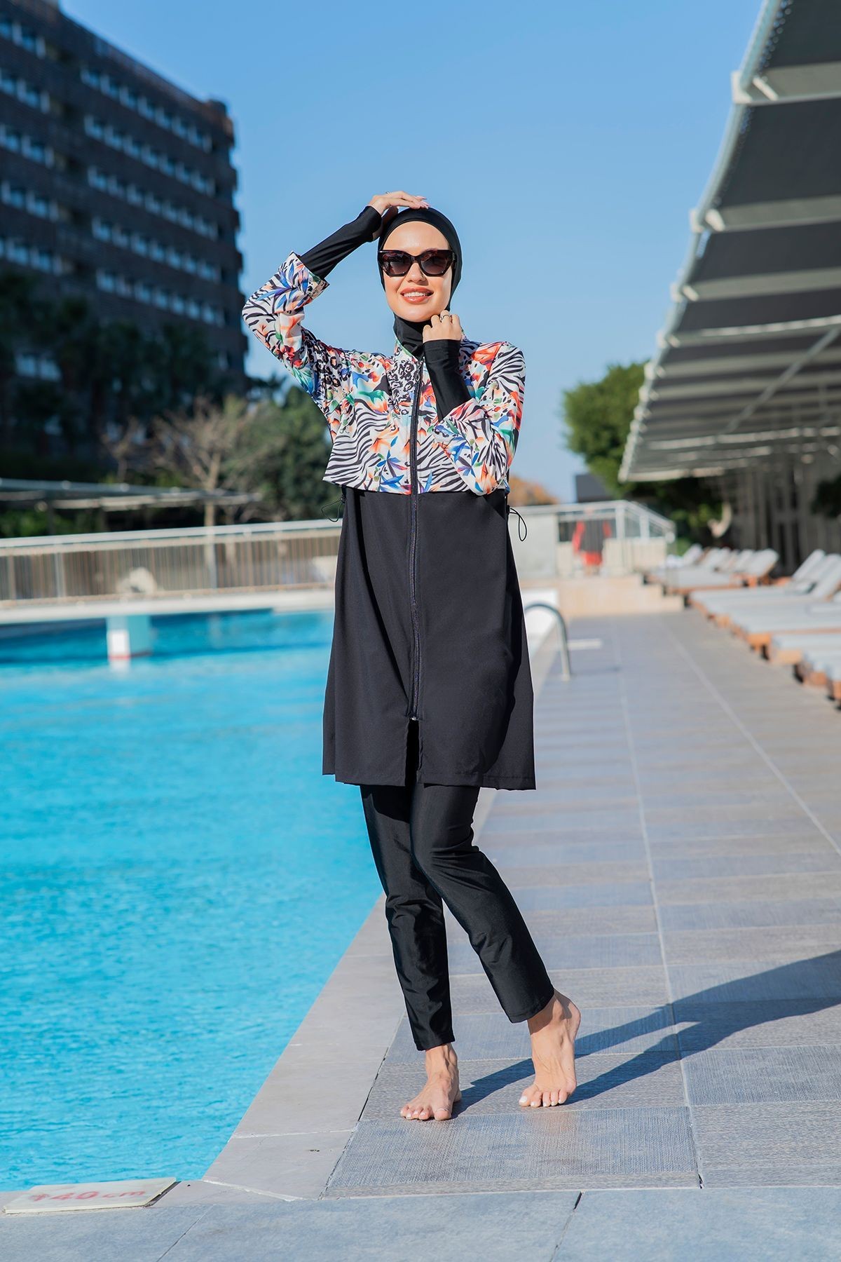 Ruko 25217-1 Desenli Crop Model Lycra Paraşüt Kumaş Tesettür Mayo