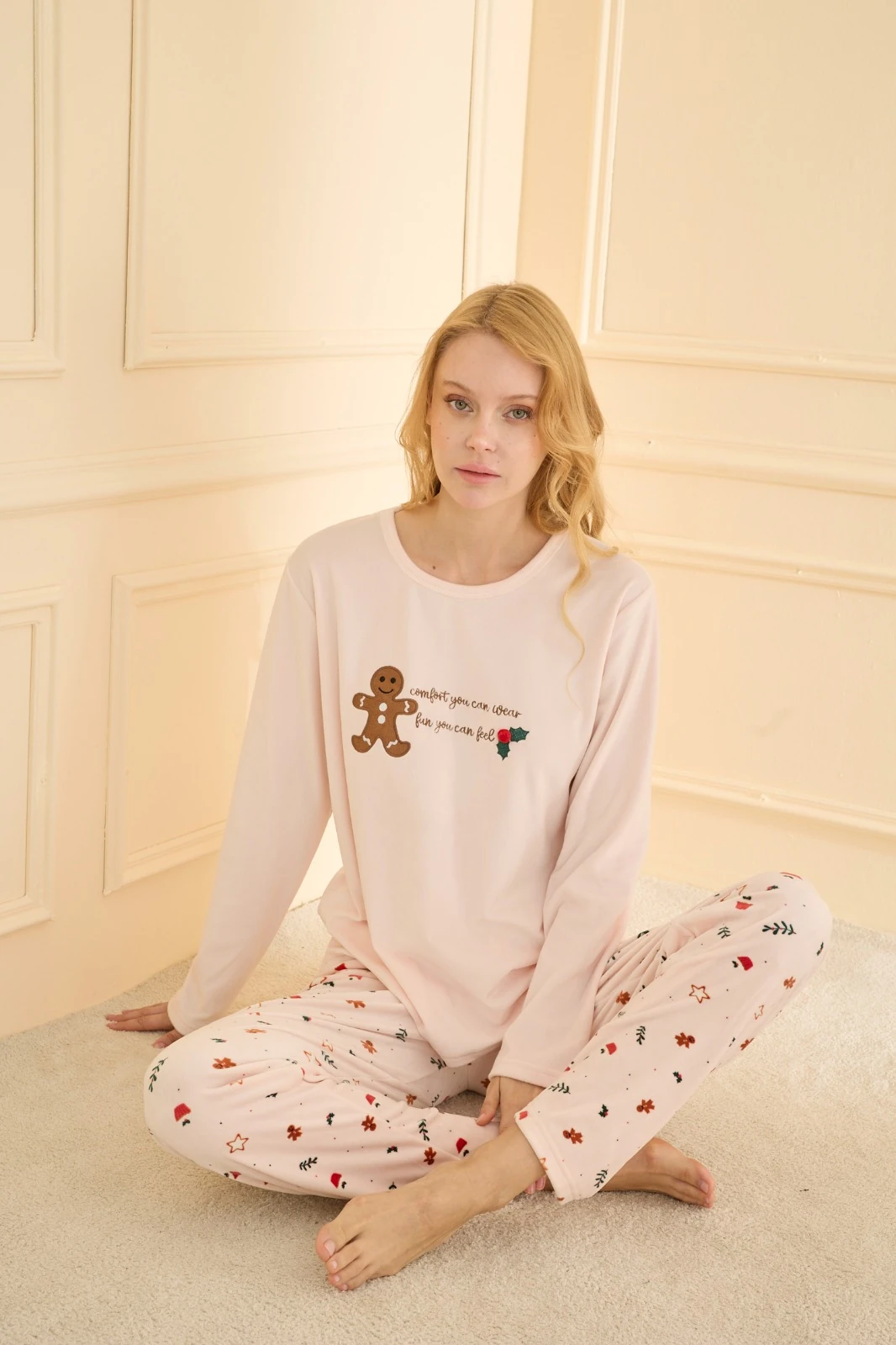 Mihra 13313R1424 Kurabiye Desen Kadife Pijama Takımı