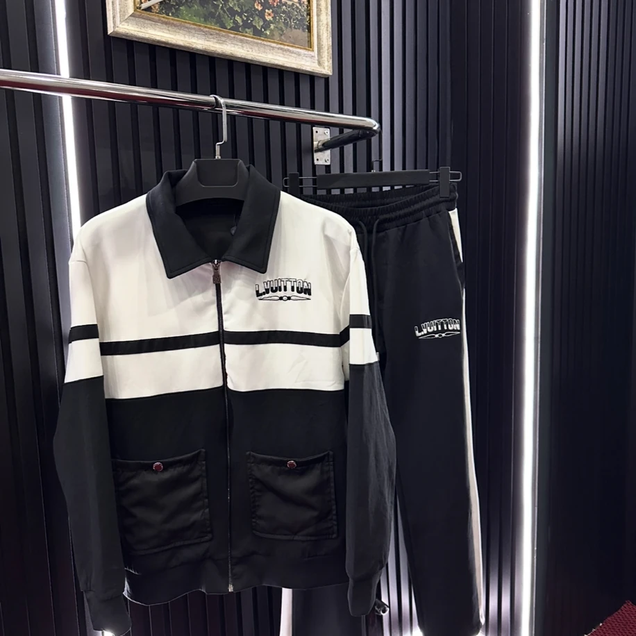 Louis Vuıtton Eşofman Takımı