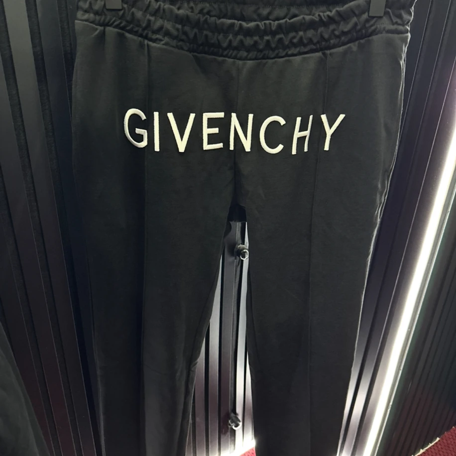 Givenchy Eşofman Takımı
