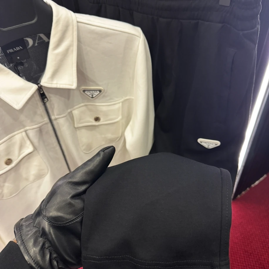 Prada Eşofman Takımı