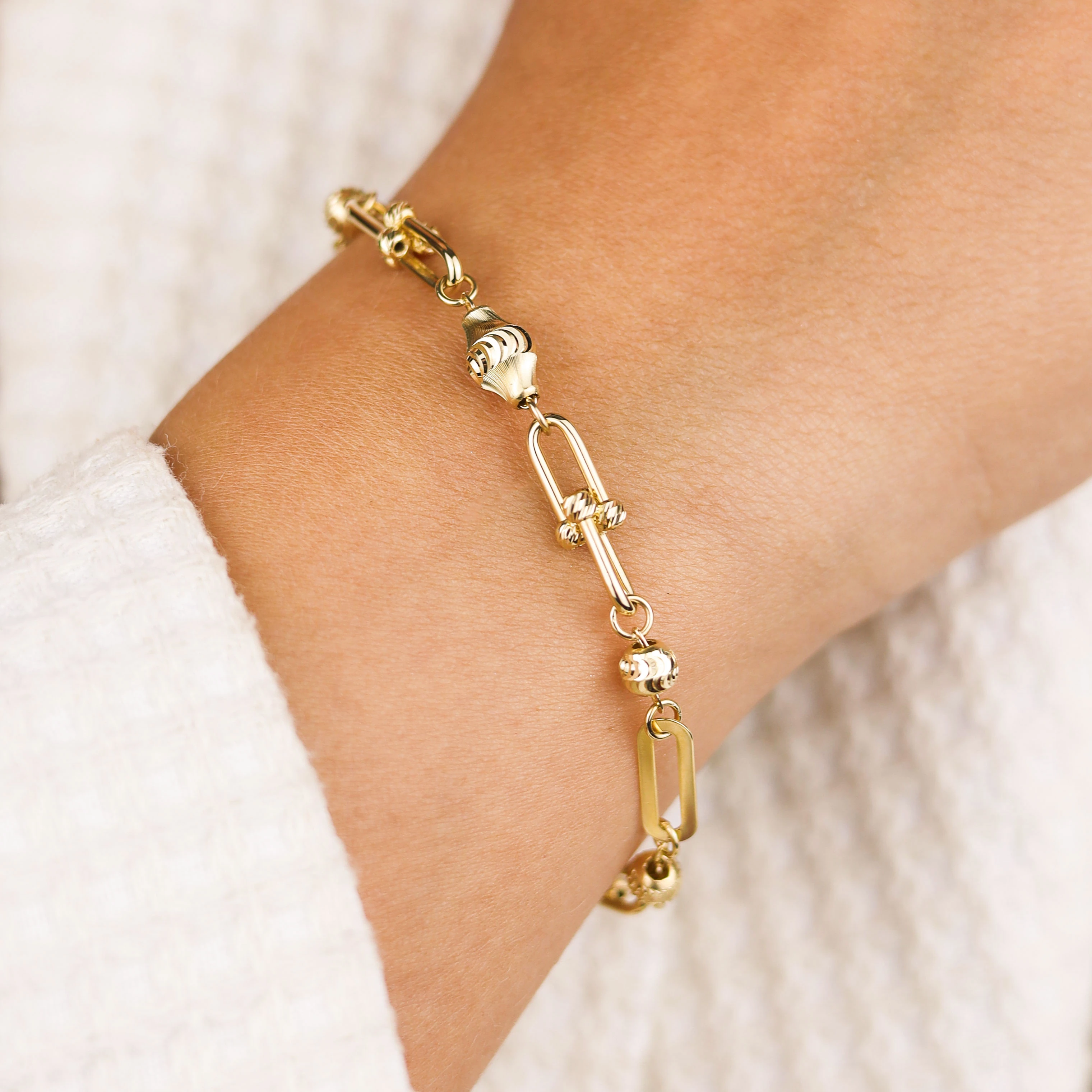 Yıldız Ataç Bileklik