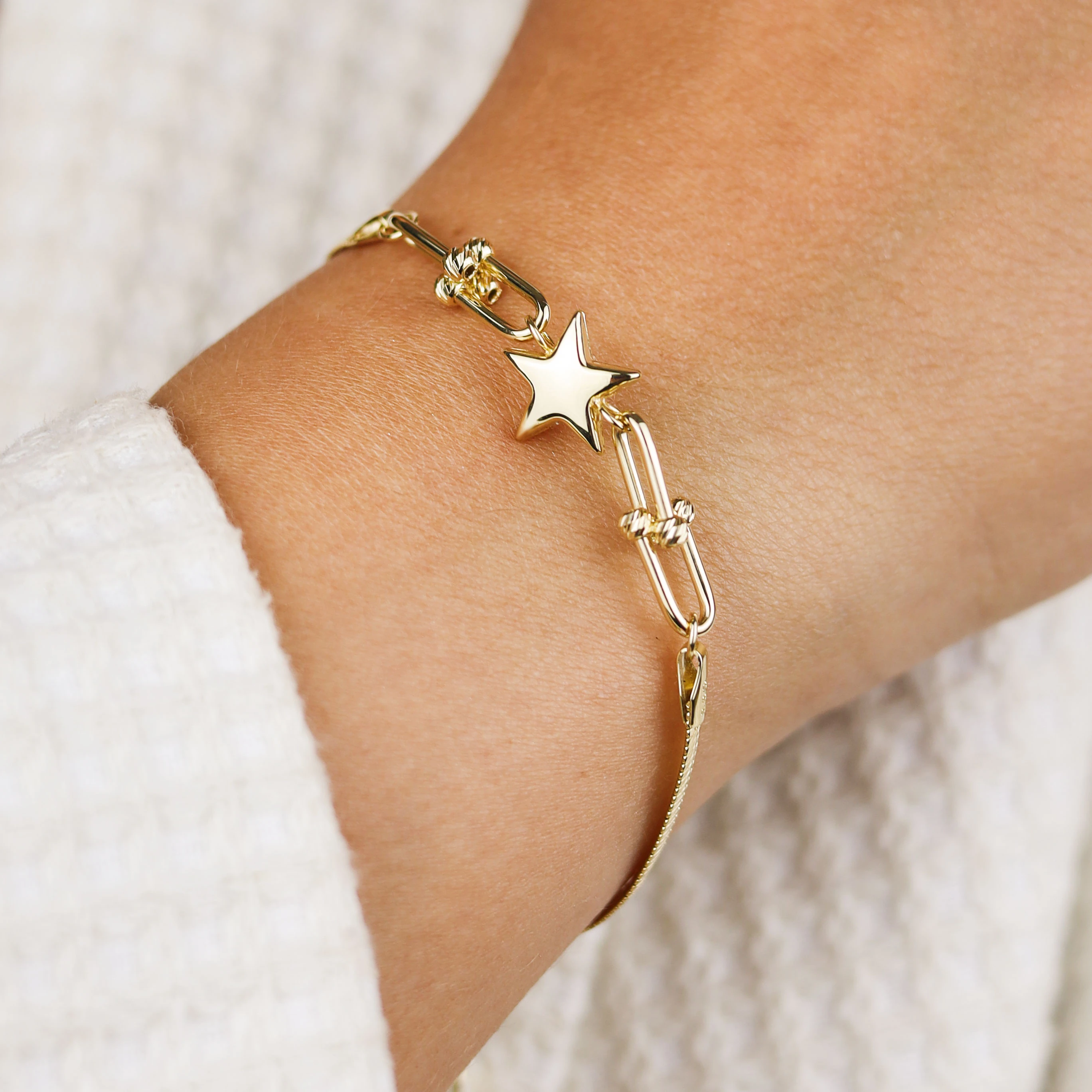 Yıldız Ataç Bileklik