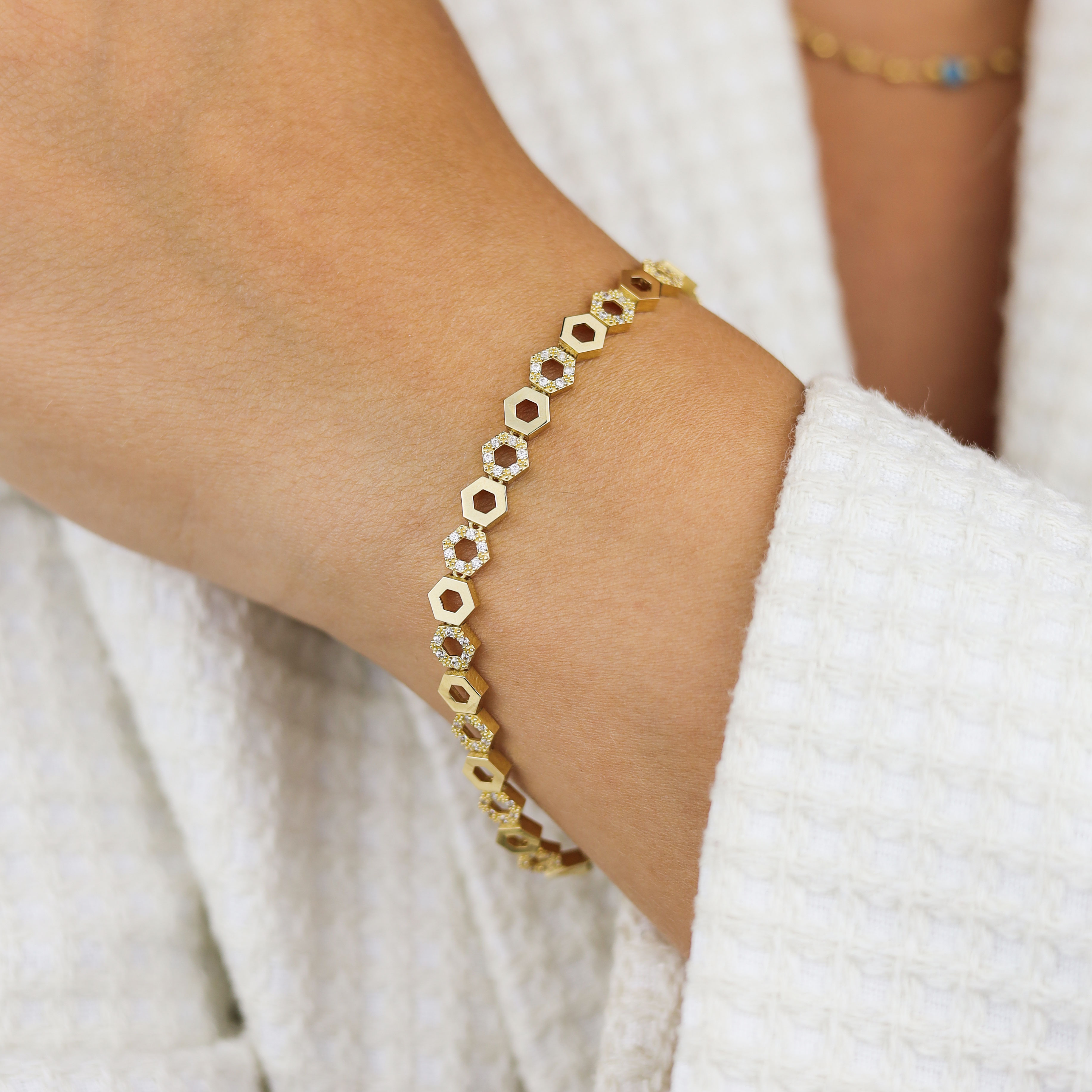 Altıgen Mono Bileklik