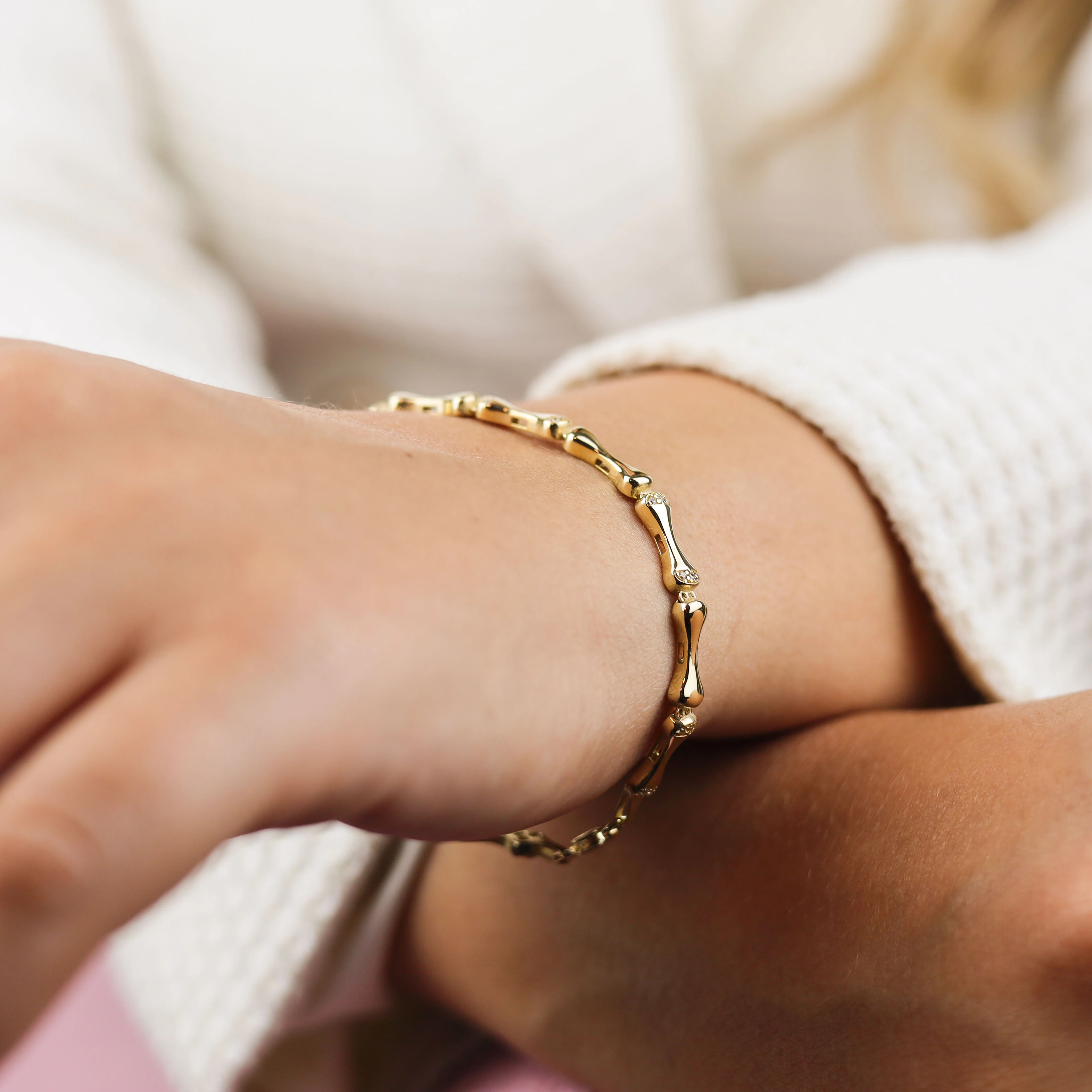 Taşlı Kemik Bileklik