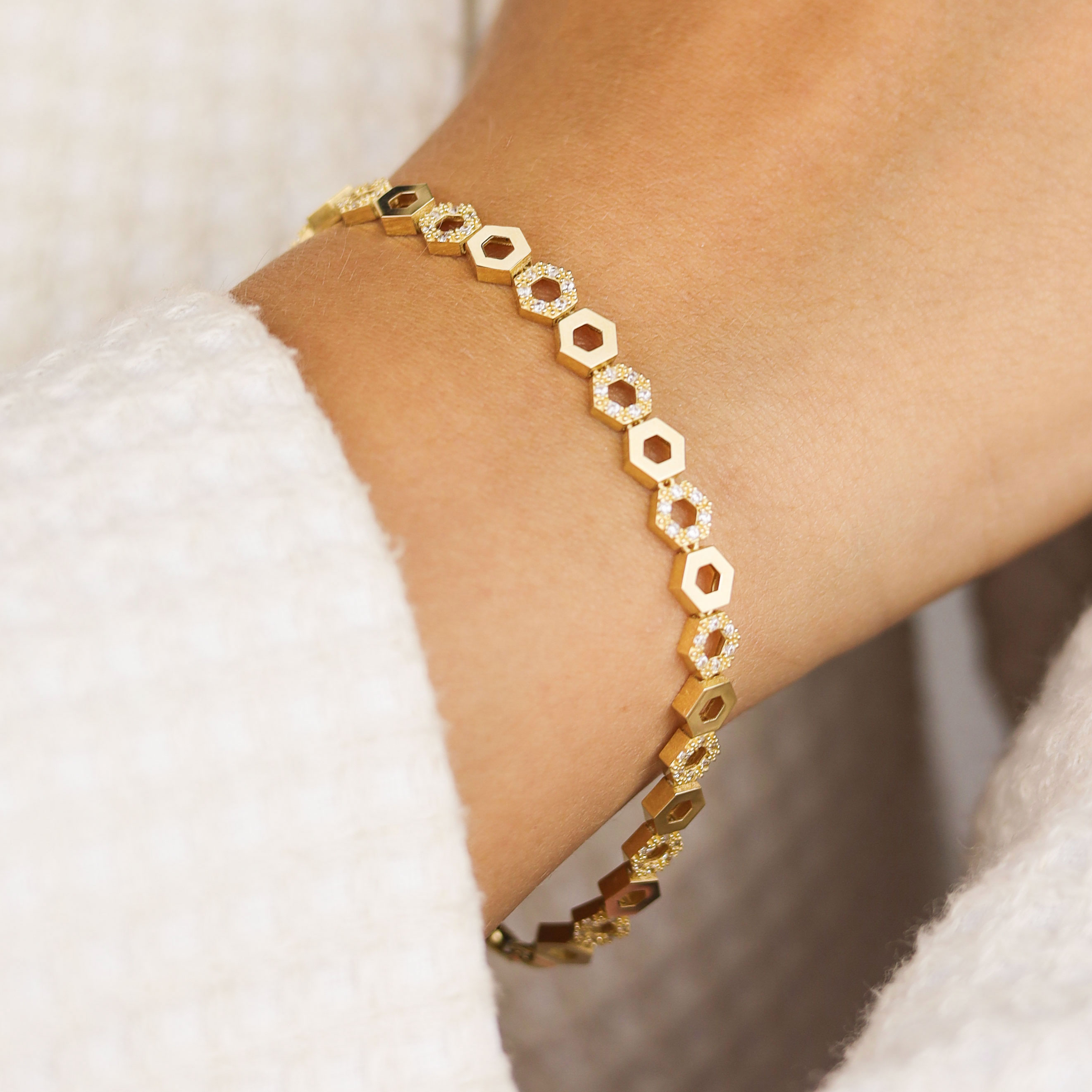 Altıgen Mono Bileklik