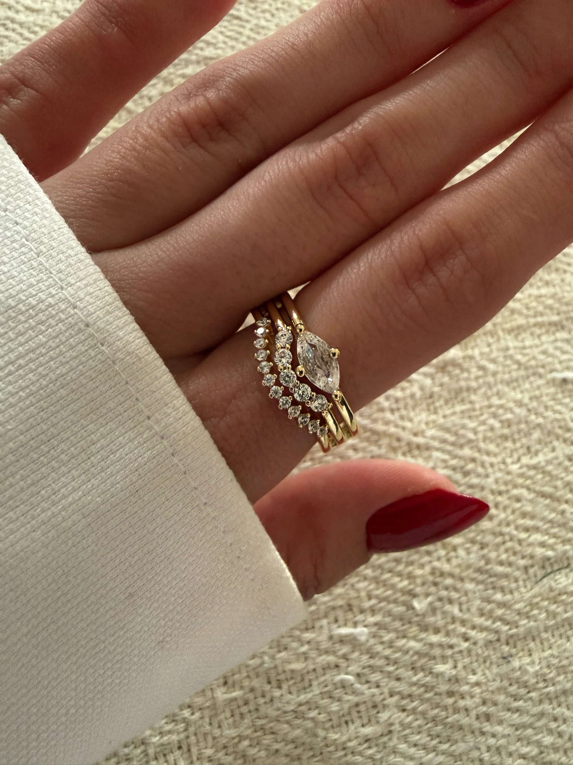 Kristal taş zirkon işleme yüzük