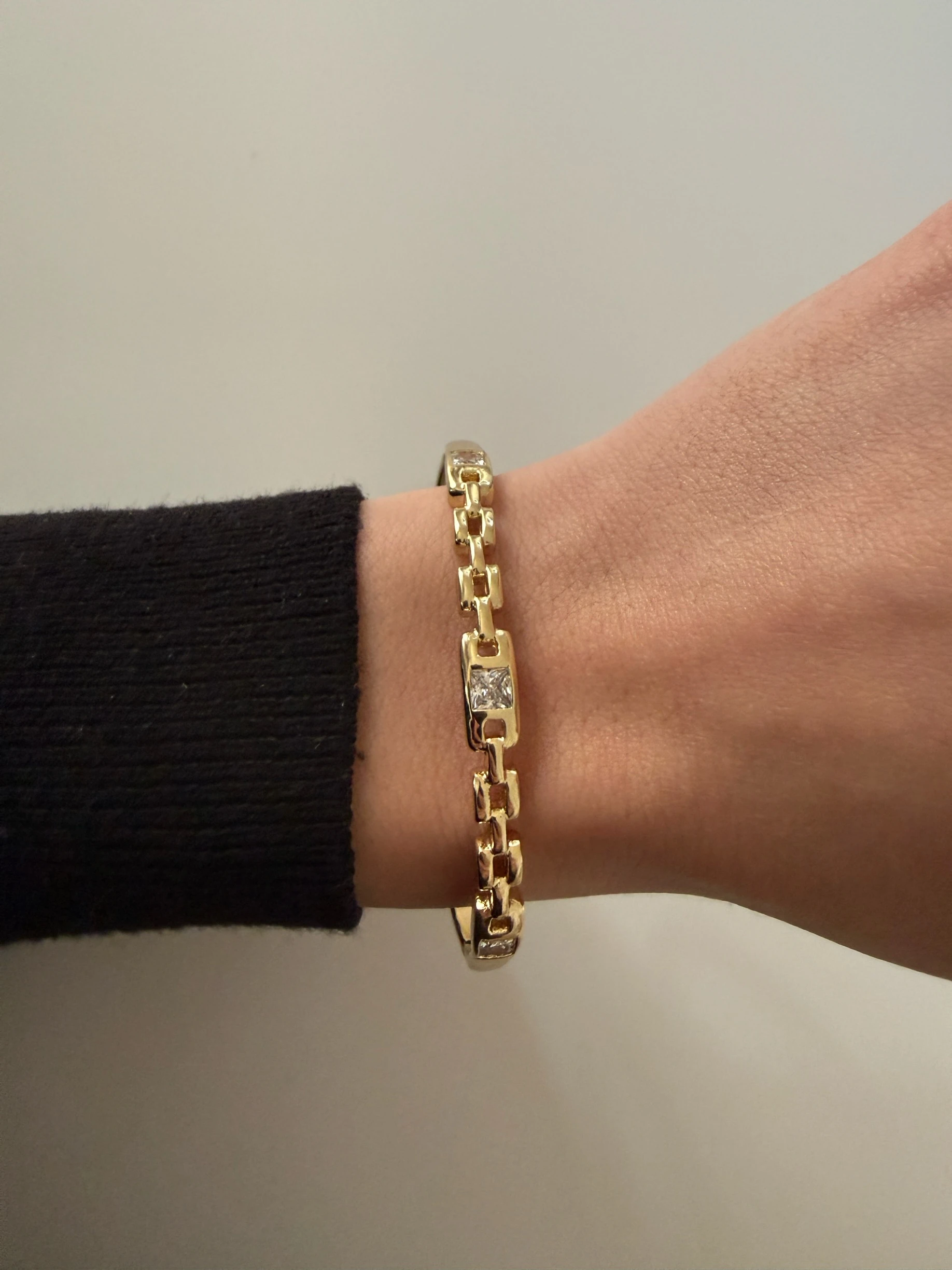 Xuping sıralı kristal taş kelepçe