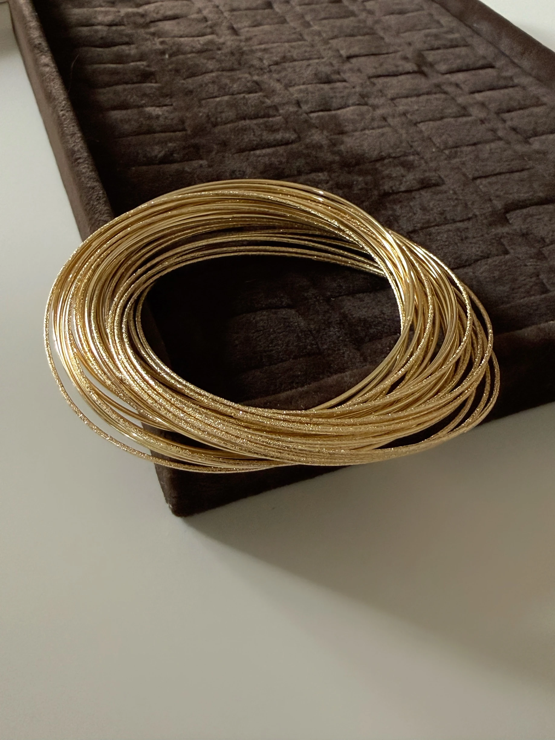 Çelik Simli çoklu birleşik bileklik