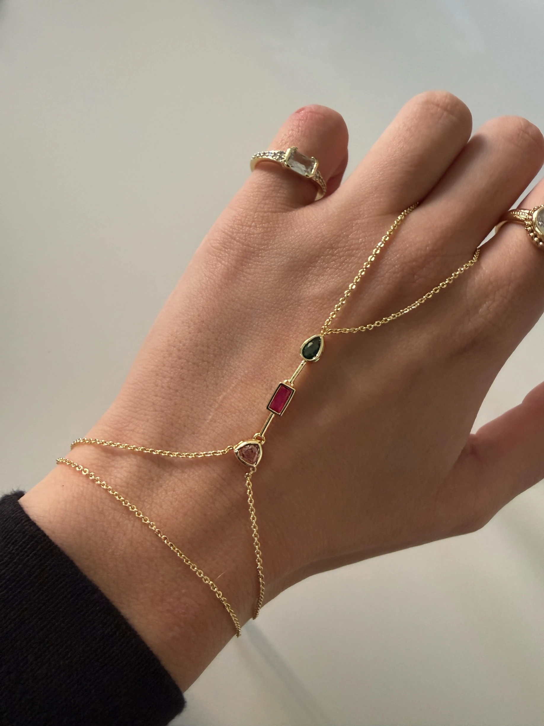 Multicolor asimetrik taş şahmeran