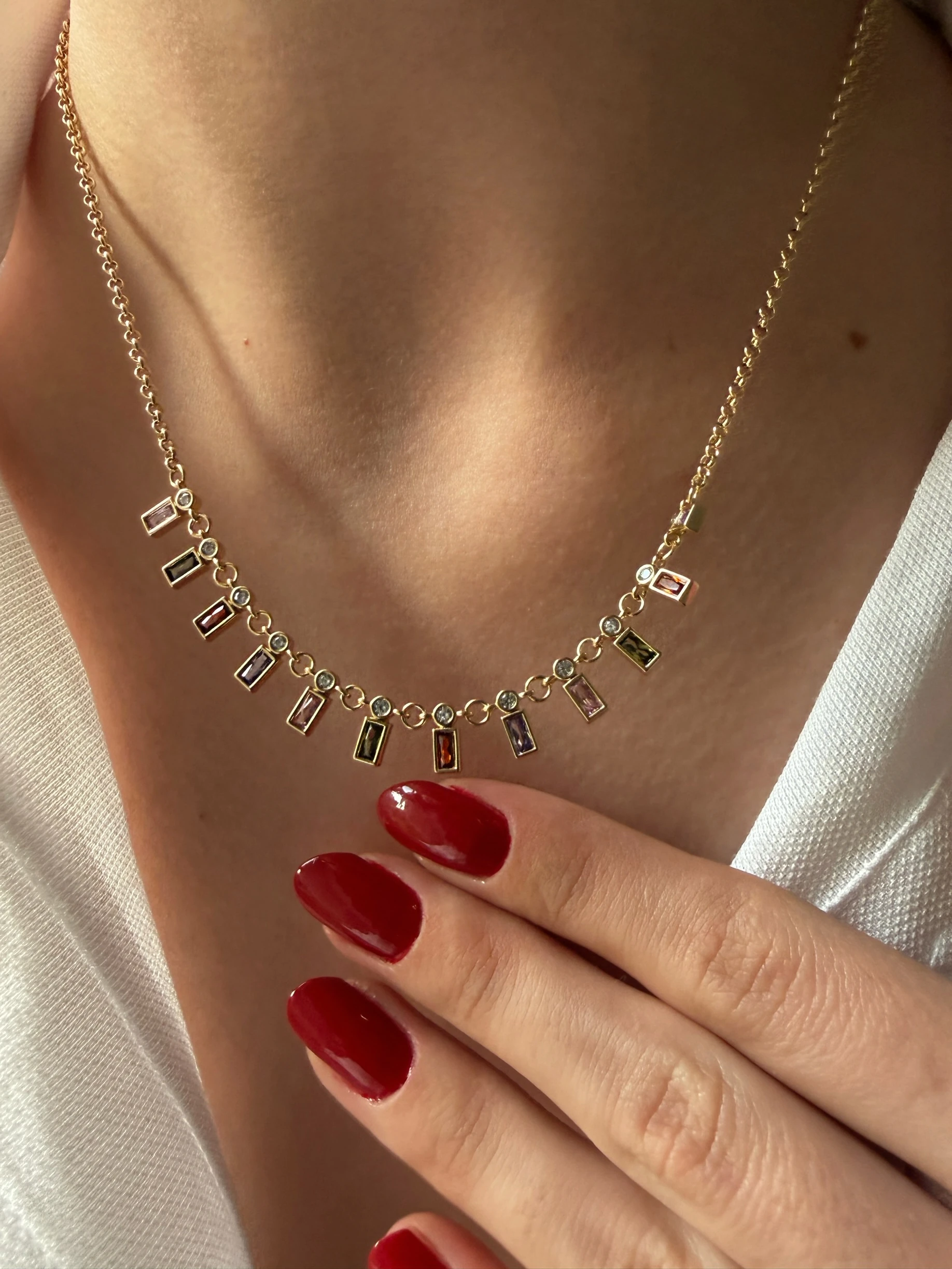 Xuping multicolor sallantılı baget kolye