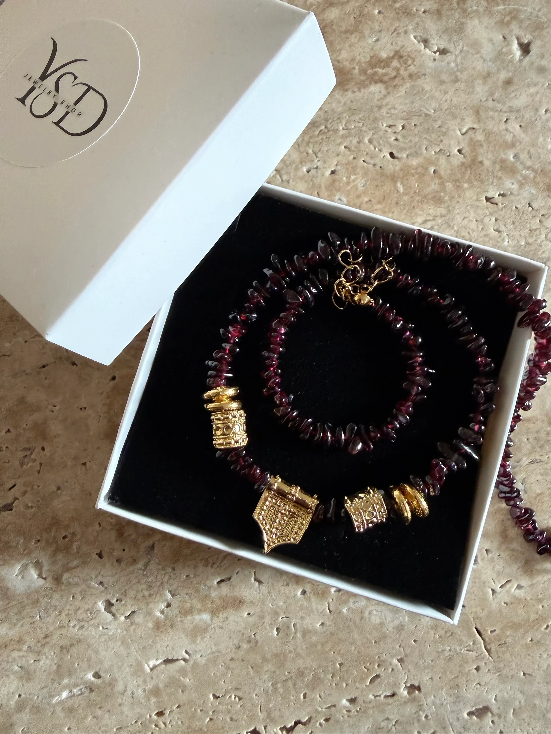 Vintage Lâl tasarım kolye