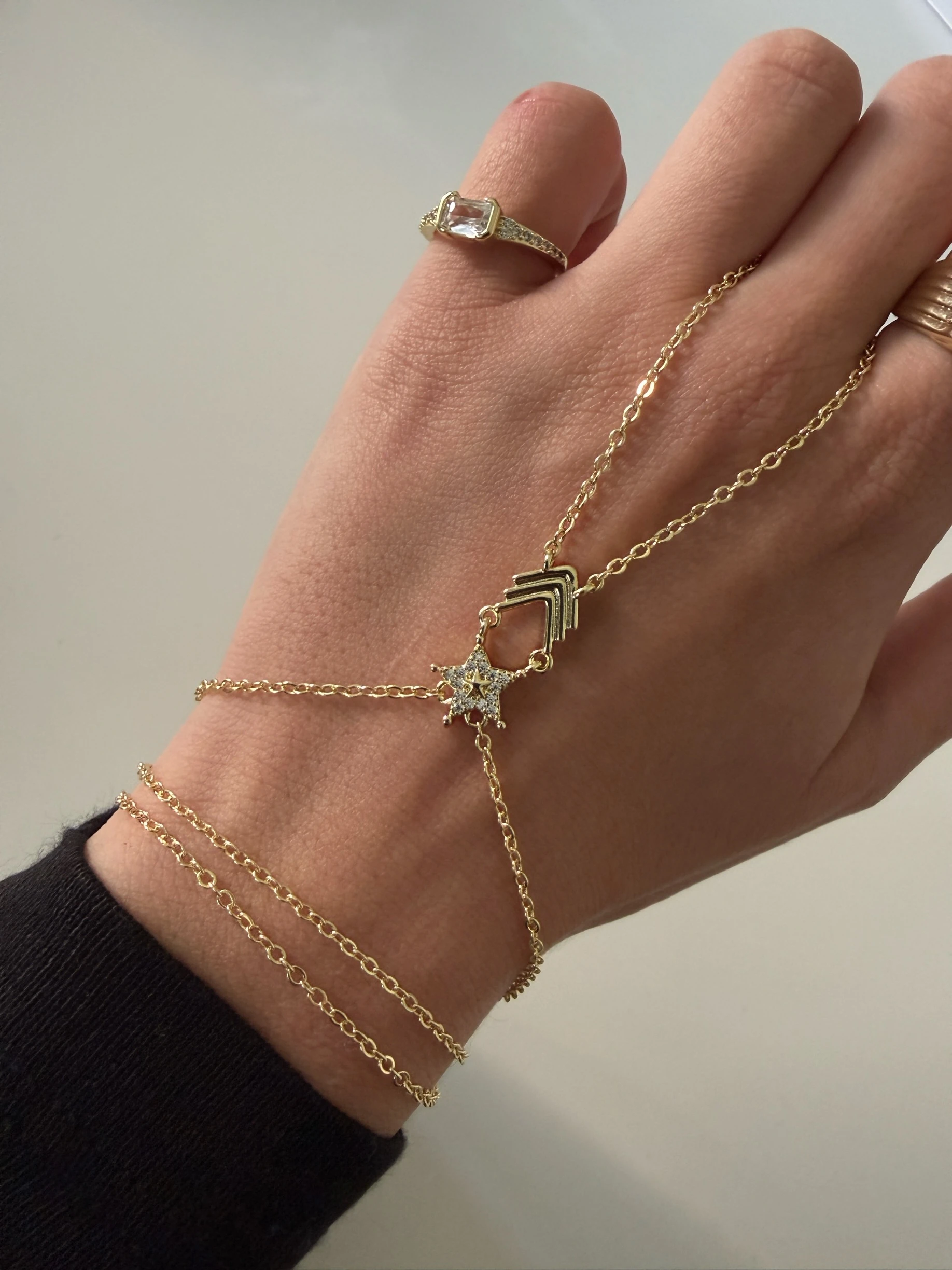 Yıldız&V şahmeran