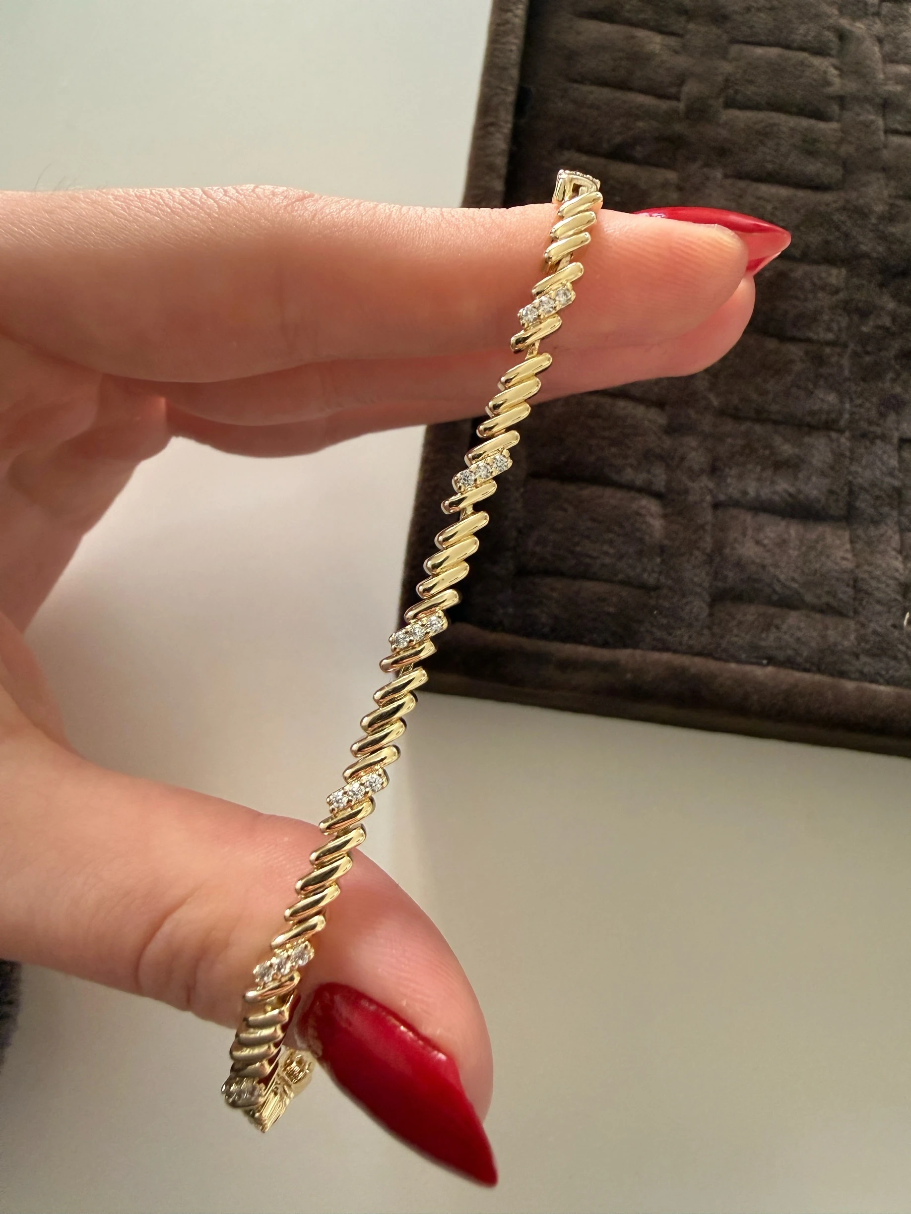 Minimal zirkon motifli bileklik