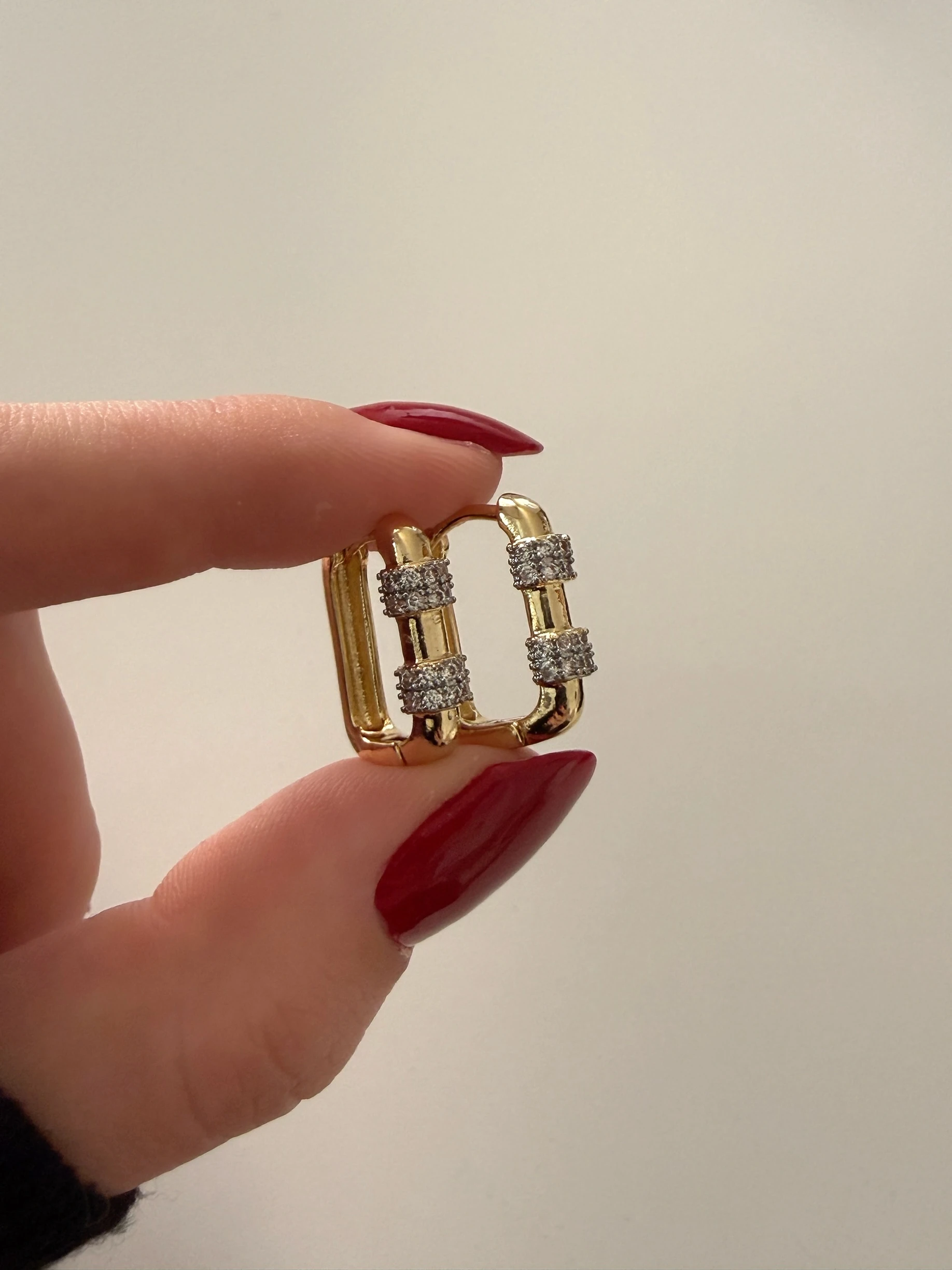 Mix minimal taş işlemeli küpe