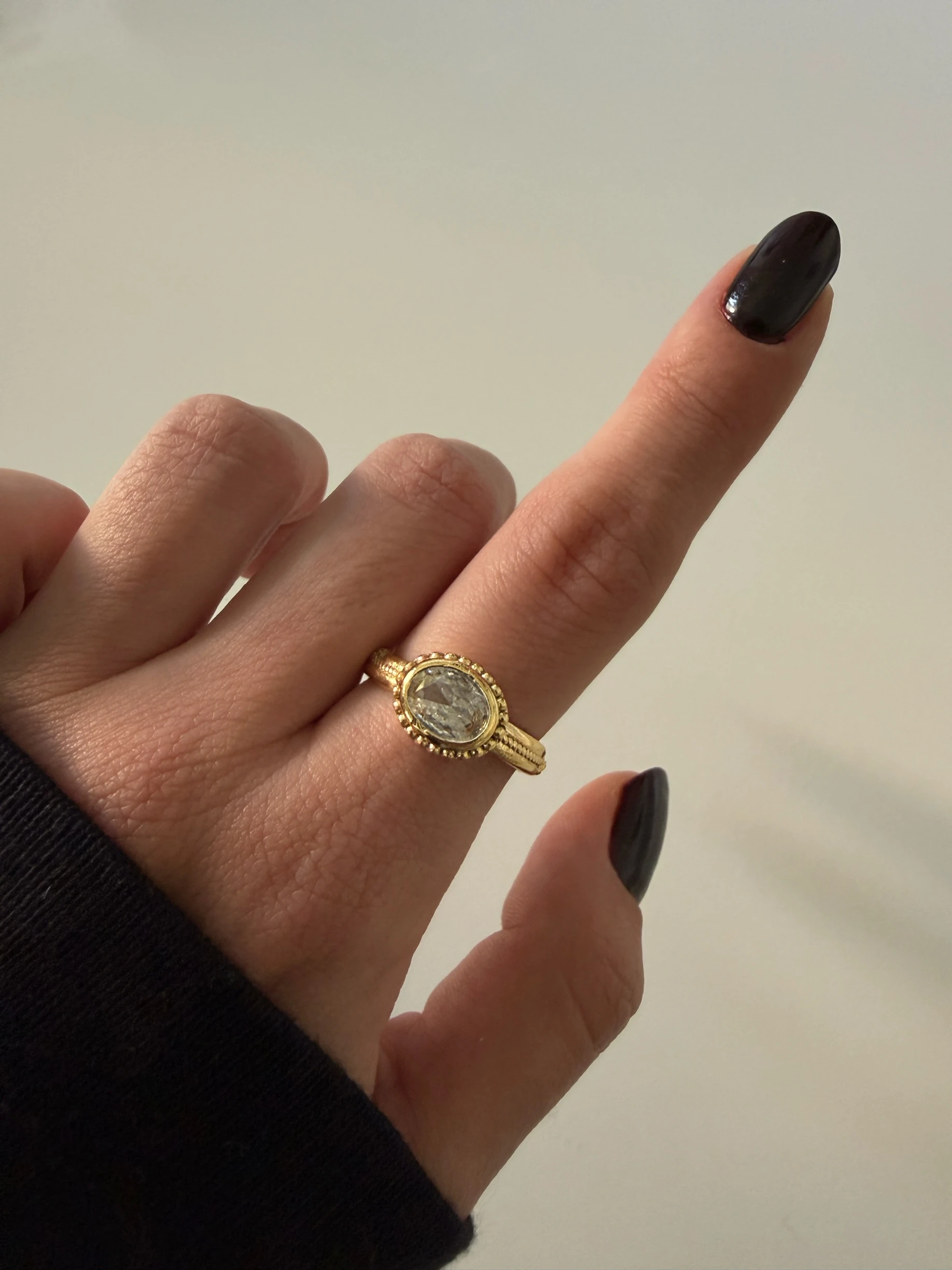 Vintage oval taş yüzük