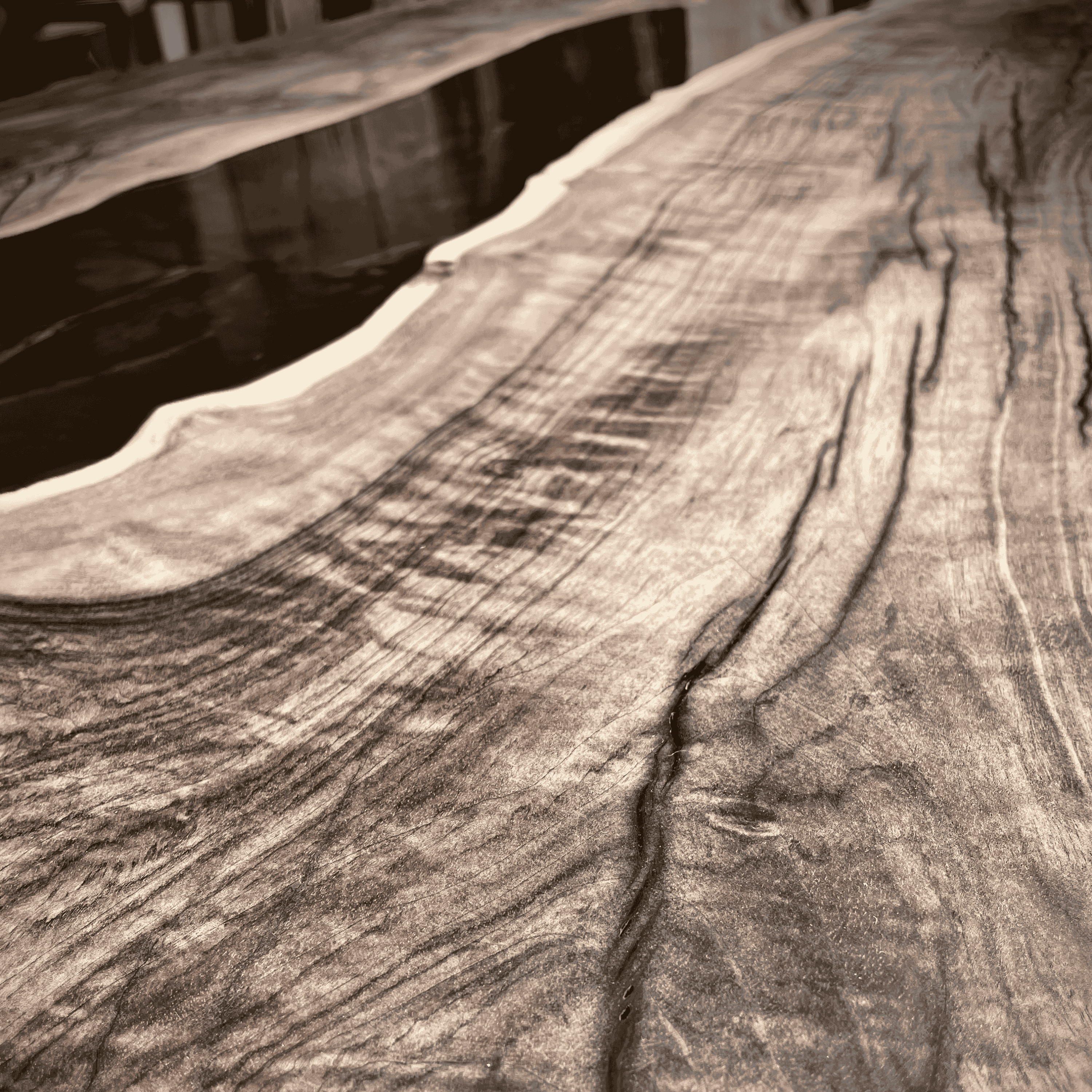 Natural Walnut Wood and Brown Epoxy River Table – Handmade, Stylish and Timeless Design, Epoxy River Effect