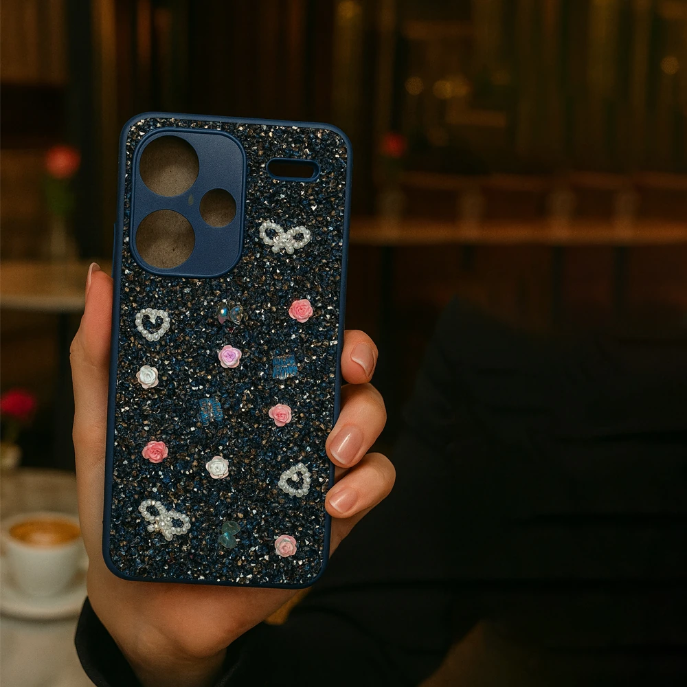 iPhone Uyumlu | Taşlı Bloom Kapak – El İşçiliği Detaylar