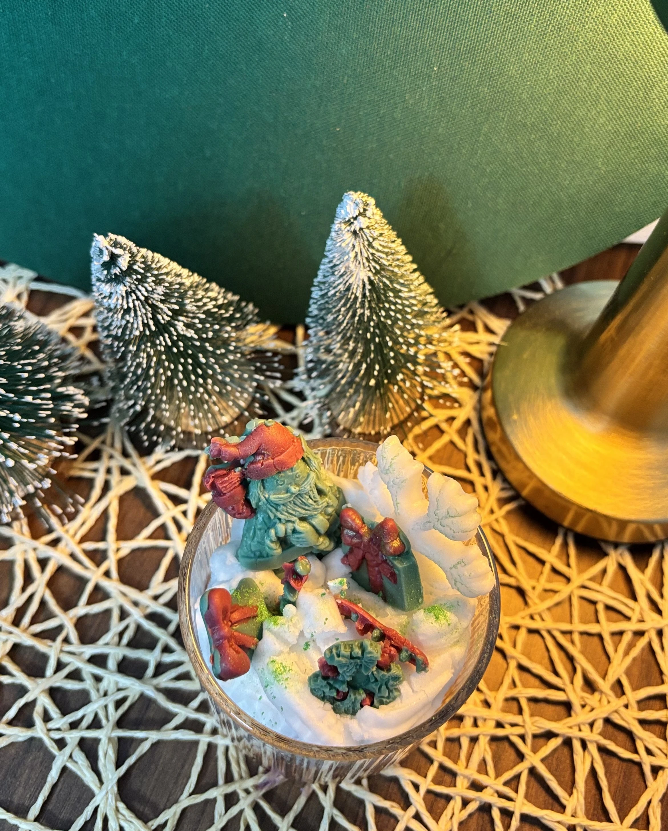 🎄 Kış Masalı – El Yapımı Temalı Mum