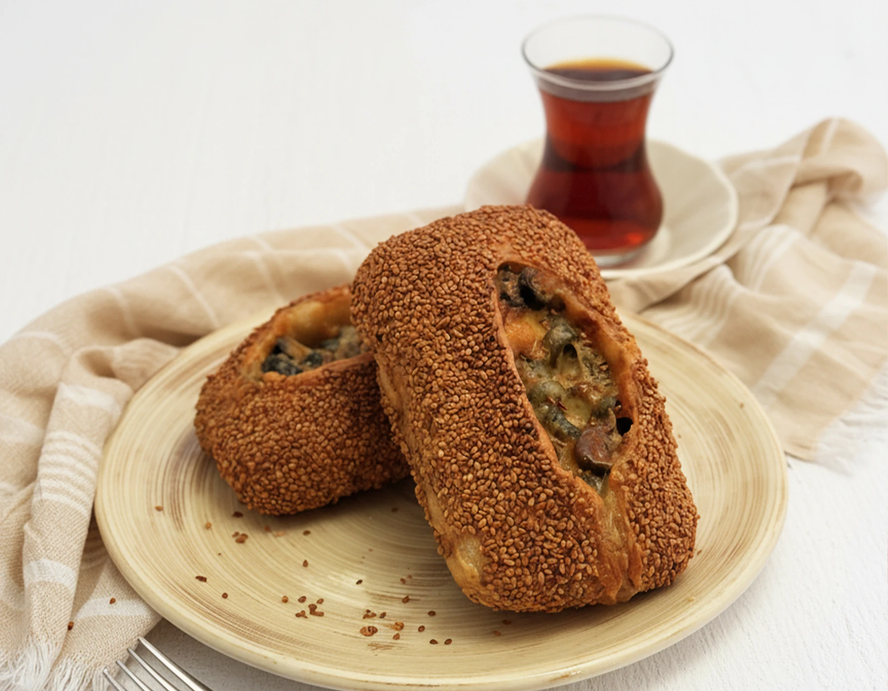 Zeytinli Kaşarlı Simit