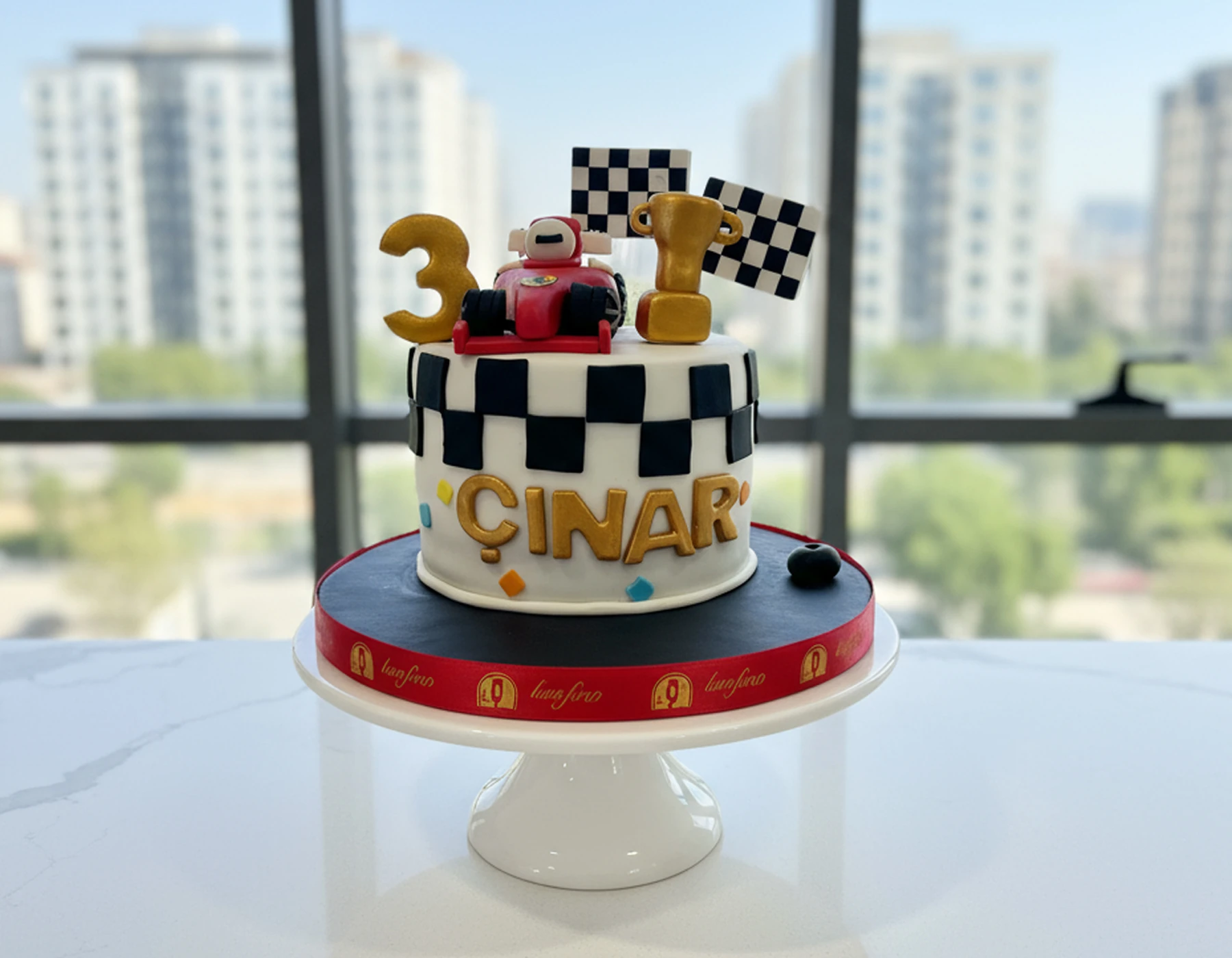 Formula Doğum Günü Pastası