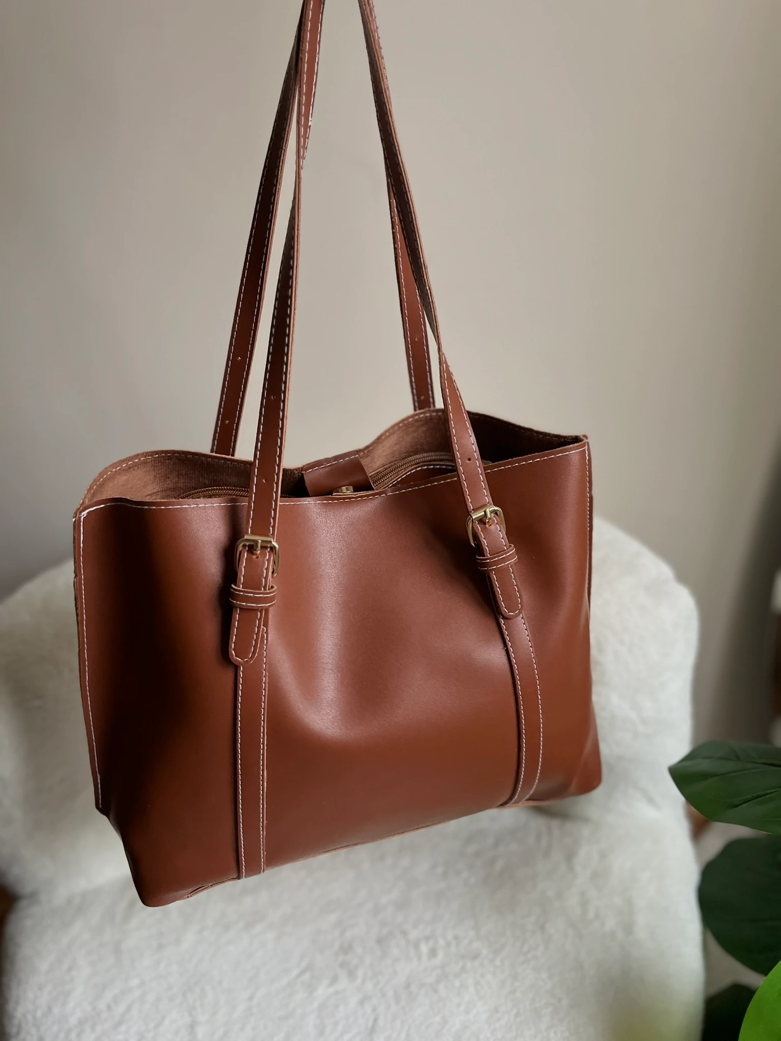 Klasik Kontrast Dikişli Büyük Boy Omuz Çantası  - Taba