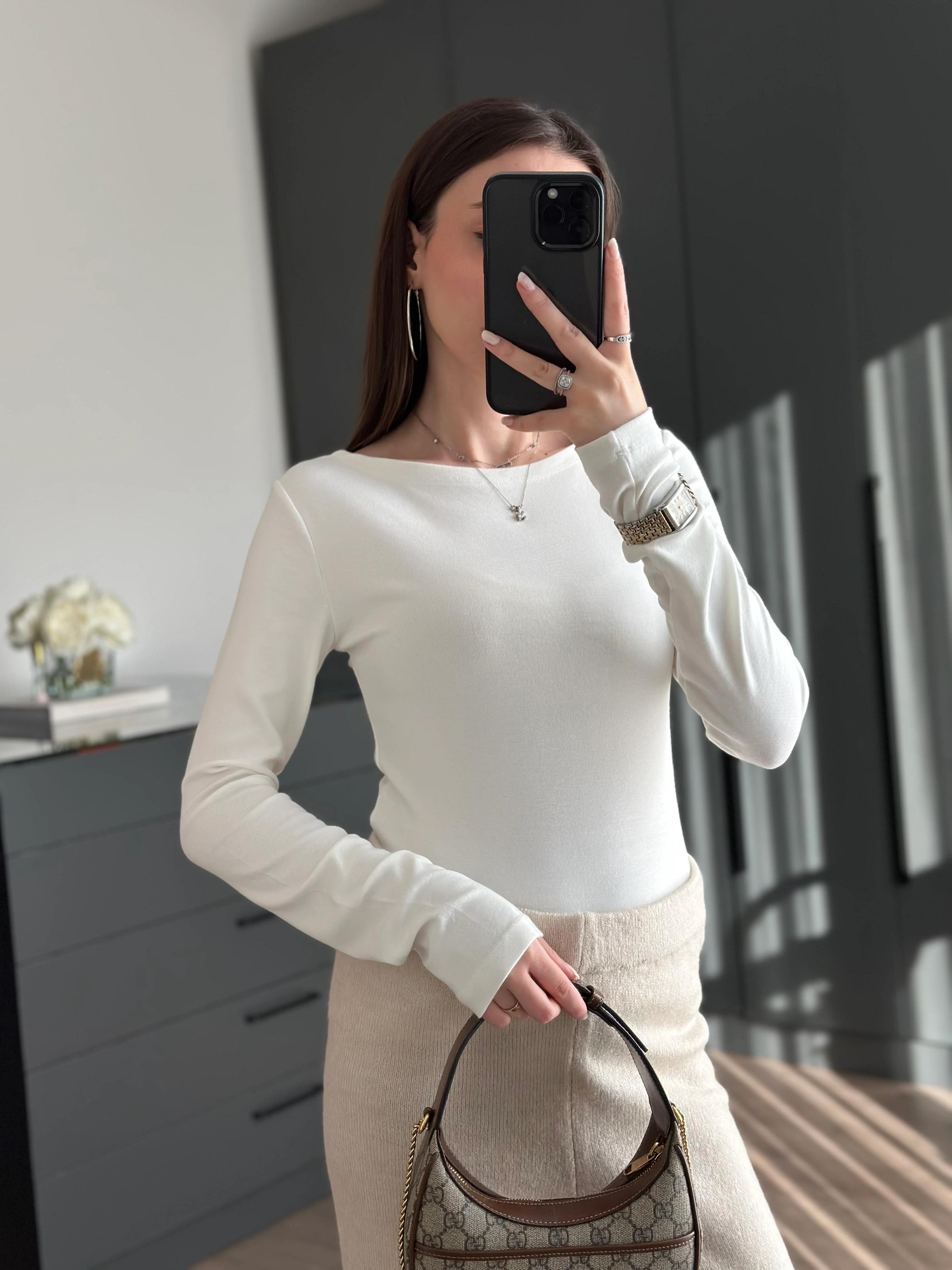 SOFT UZUN KOLLU BLUZ - BEYAZ