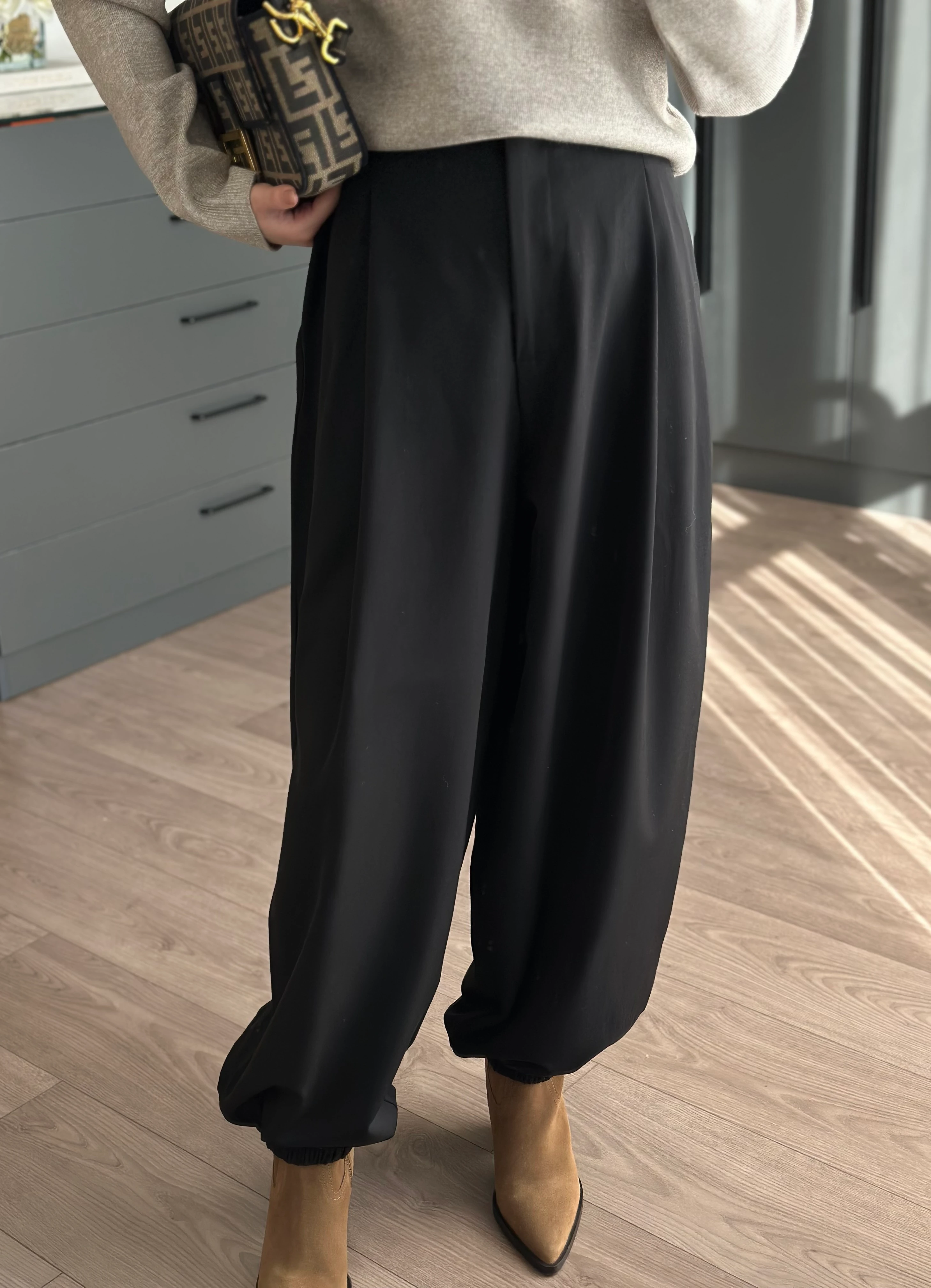 ŞALVAR MODEL YÜKSEK BEL PANTOLON - Siyah