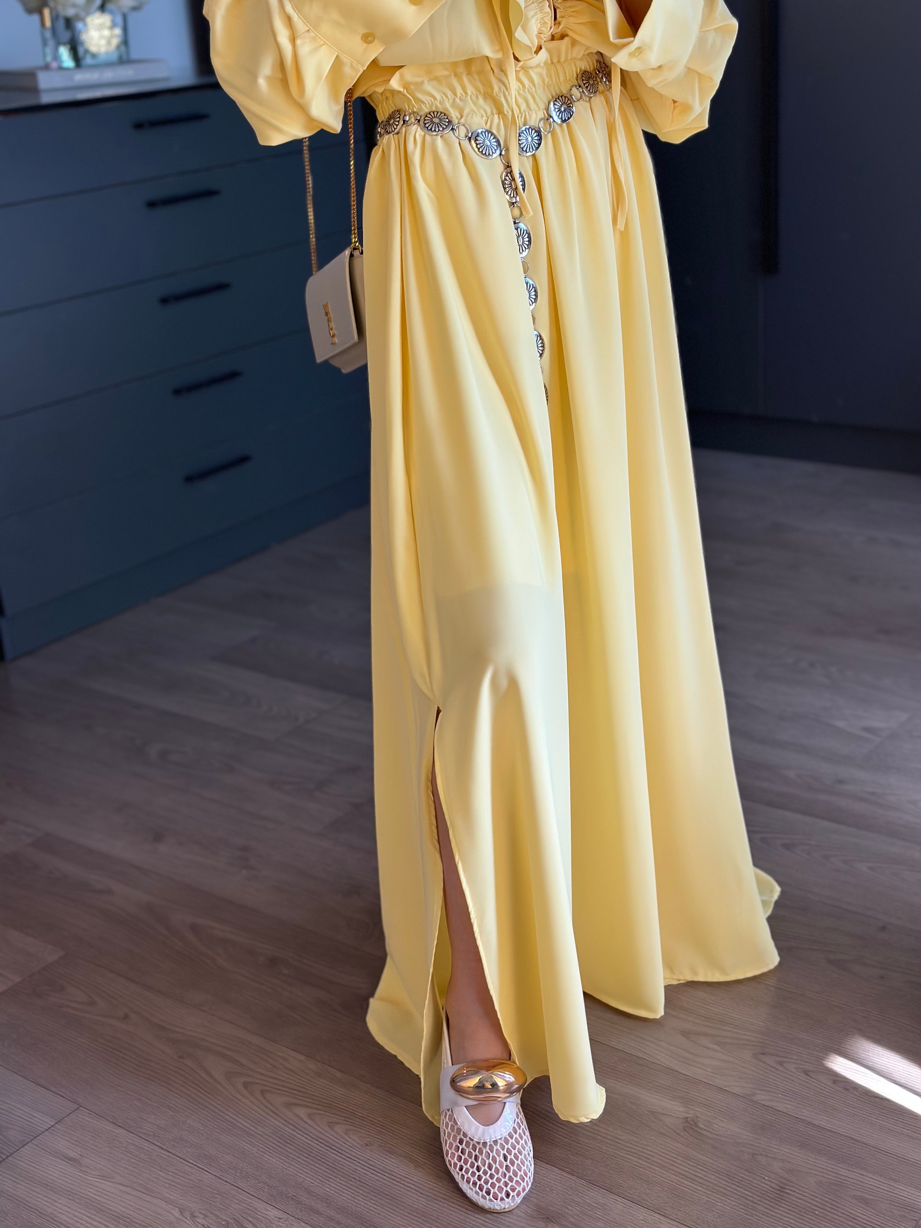 MARKA MODEL SARI VOLANT TAKIM