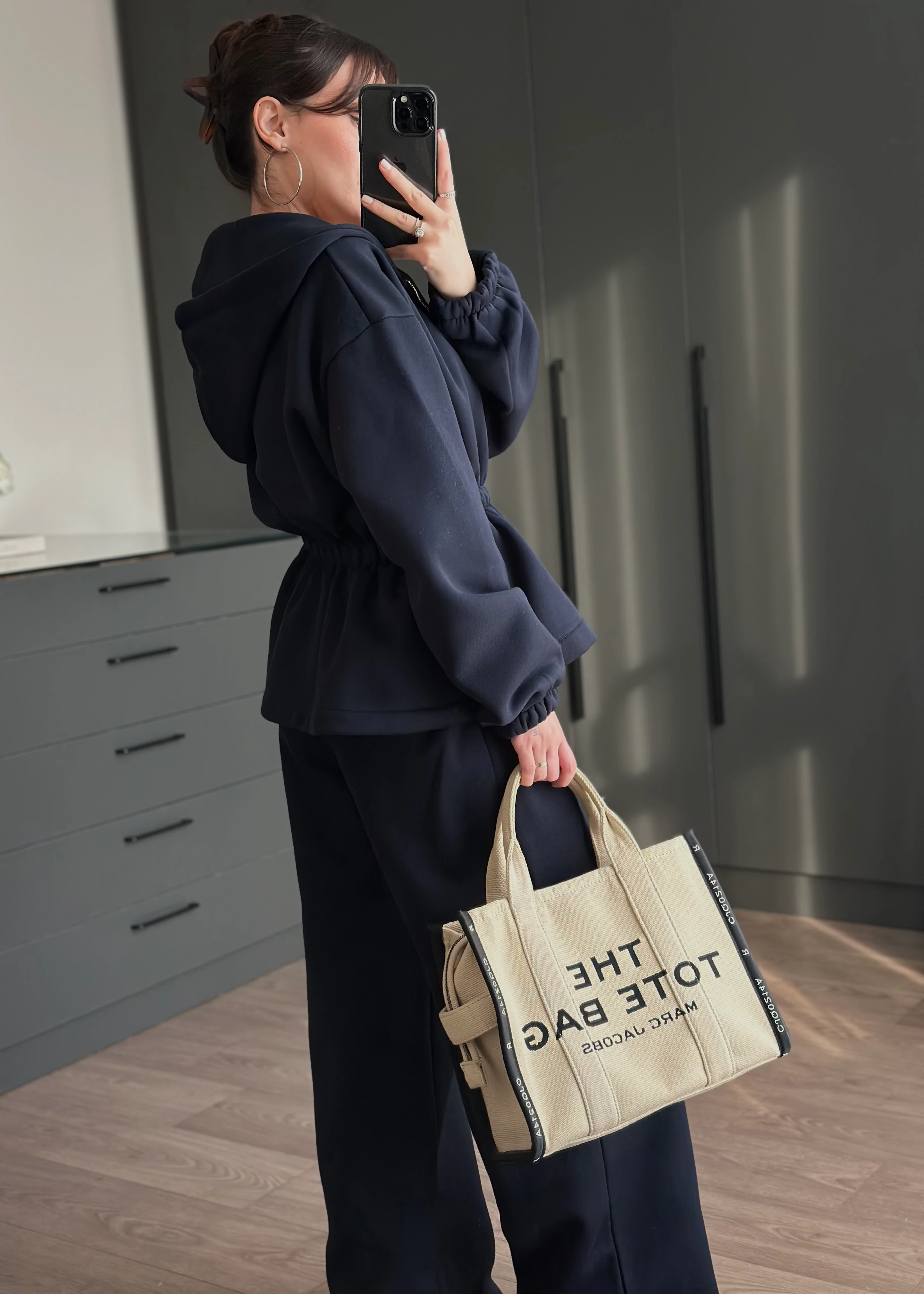 BELİ BÜZGÜ DETAYLI ŞARDONLU İKİLİ TAKIM - Lacivert