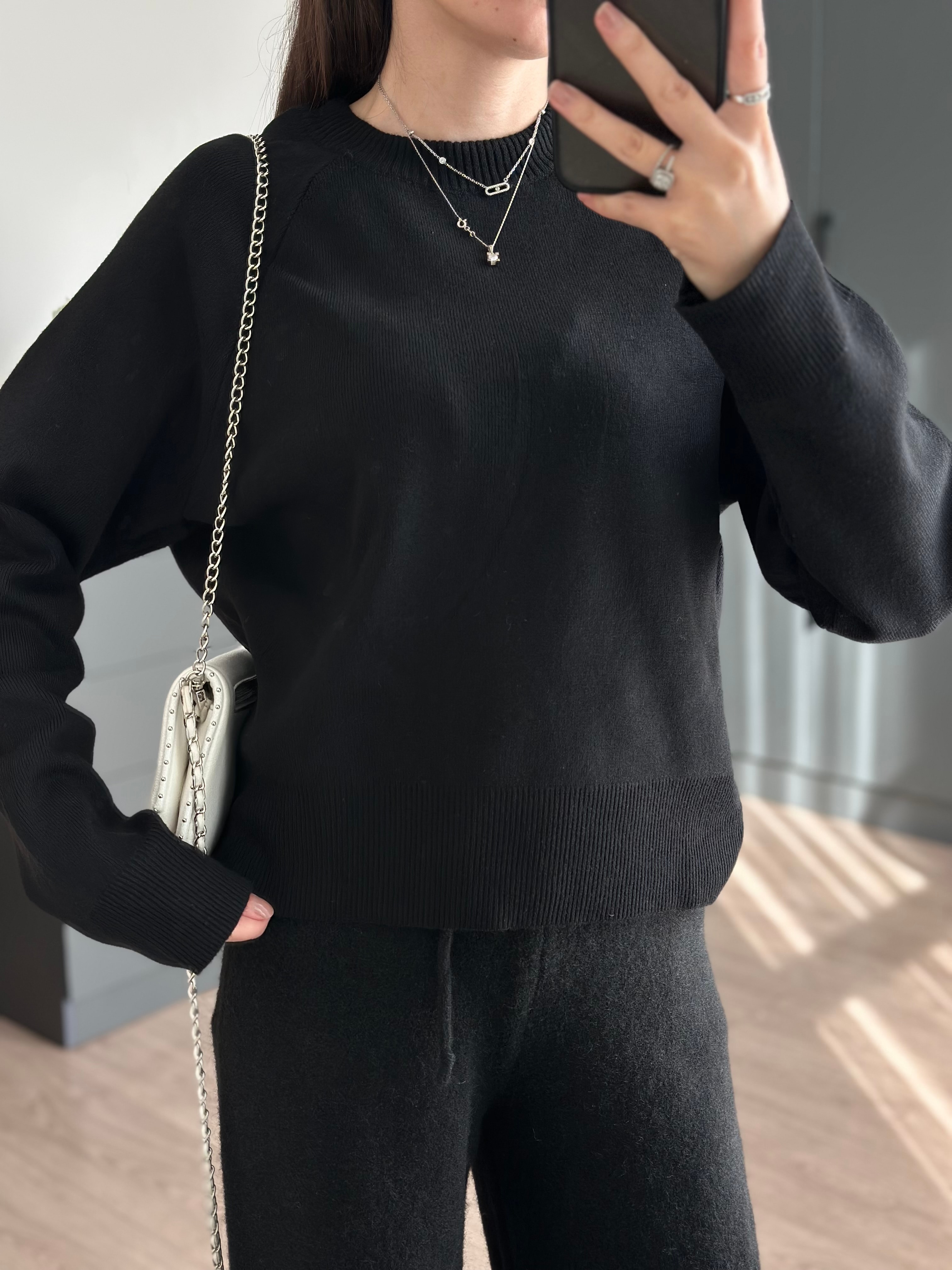 BİSİKLET YAKA BASİC SİYAH KAZAK