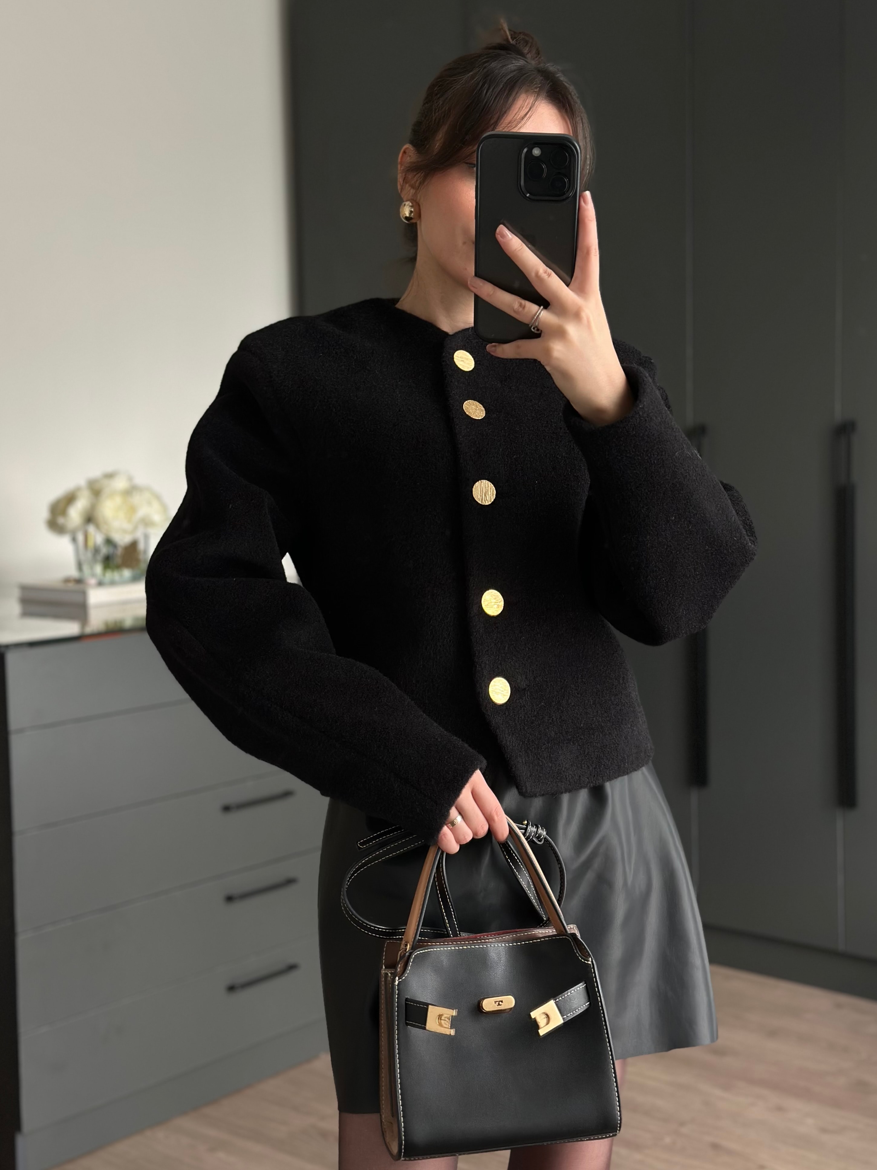 SİYAH BELDEN OTURTMA MODEL VATKALI CEKET