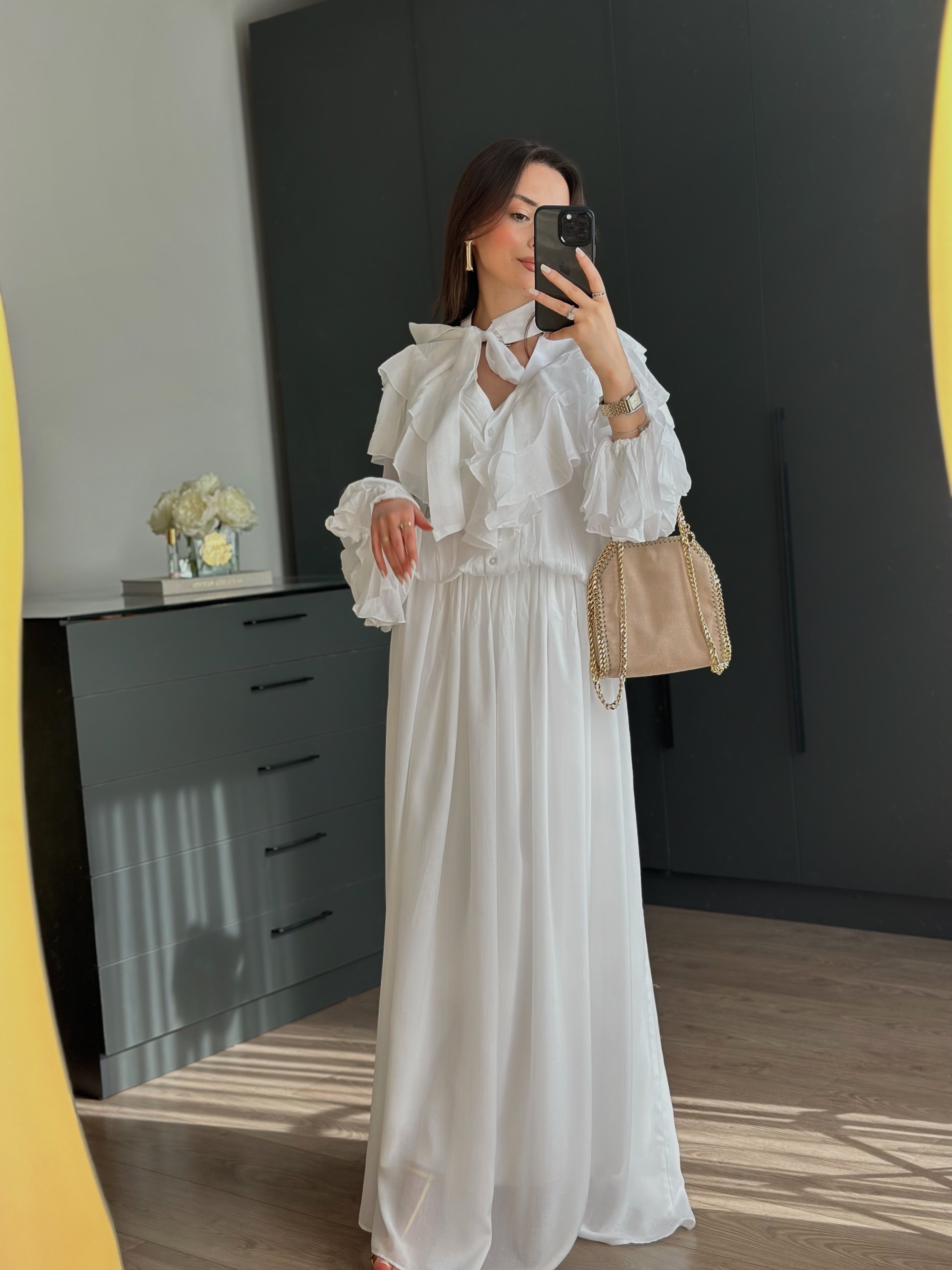 REUTTE TASARIM MODEL BEYAZ ELBİSE