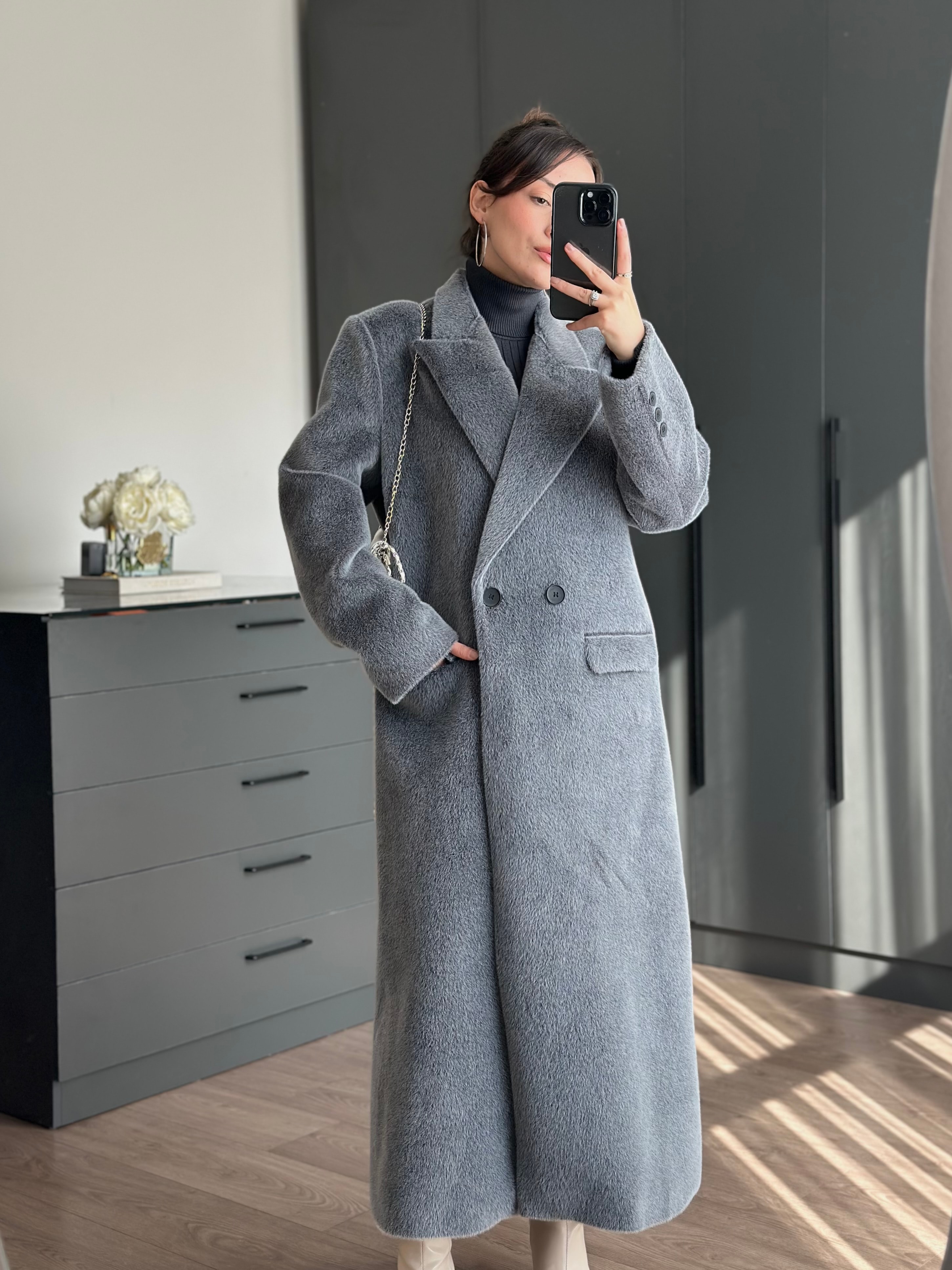 PREMIUM DOKULU GRİ KABAN