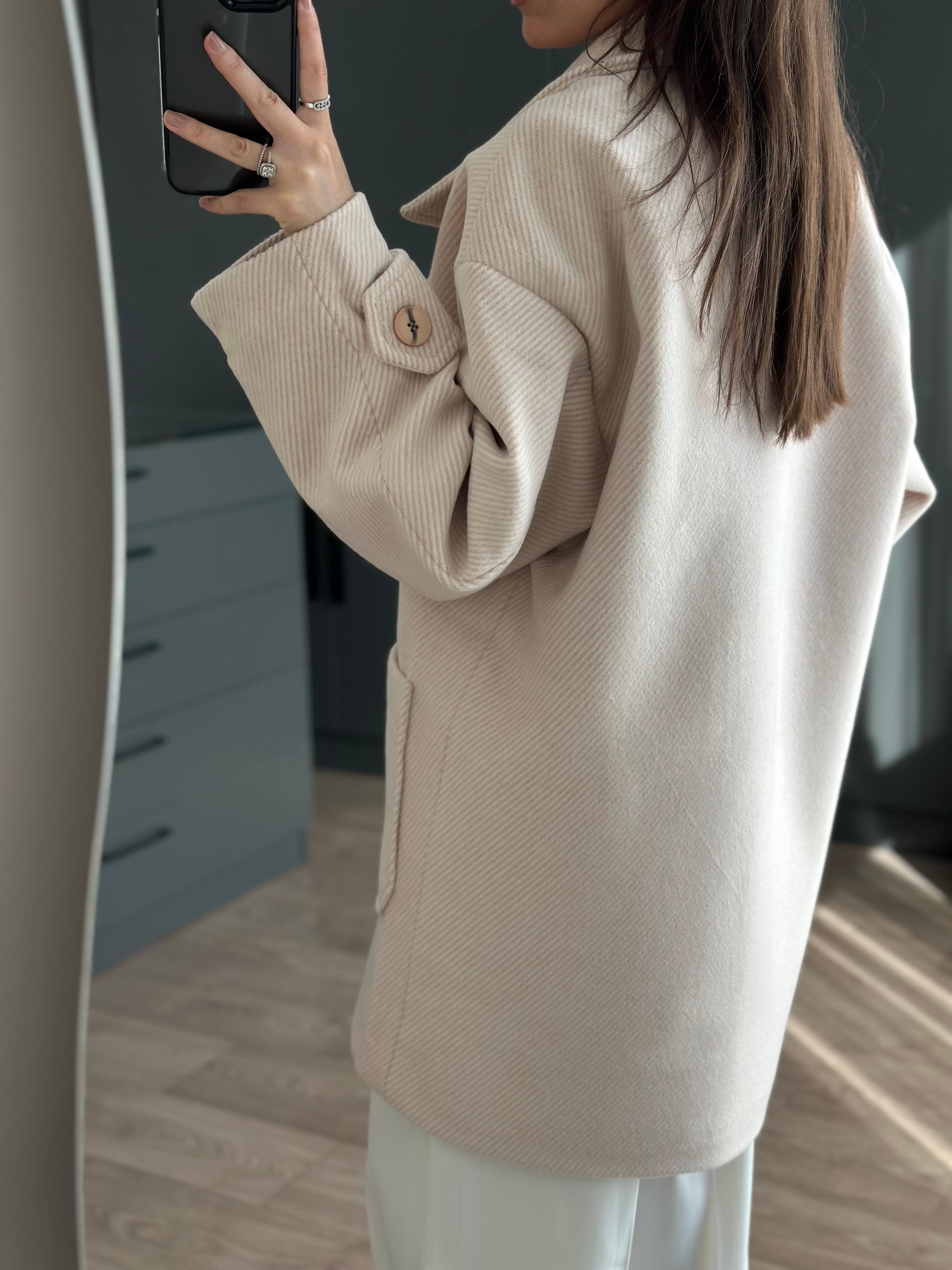 BÜYÜK CEPLİ OVERSİZE KAŞE KABAN