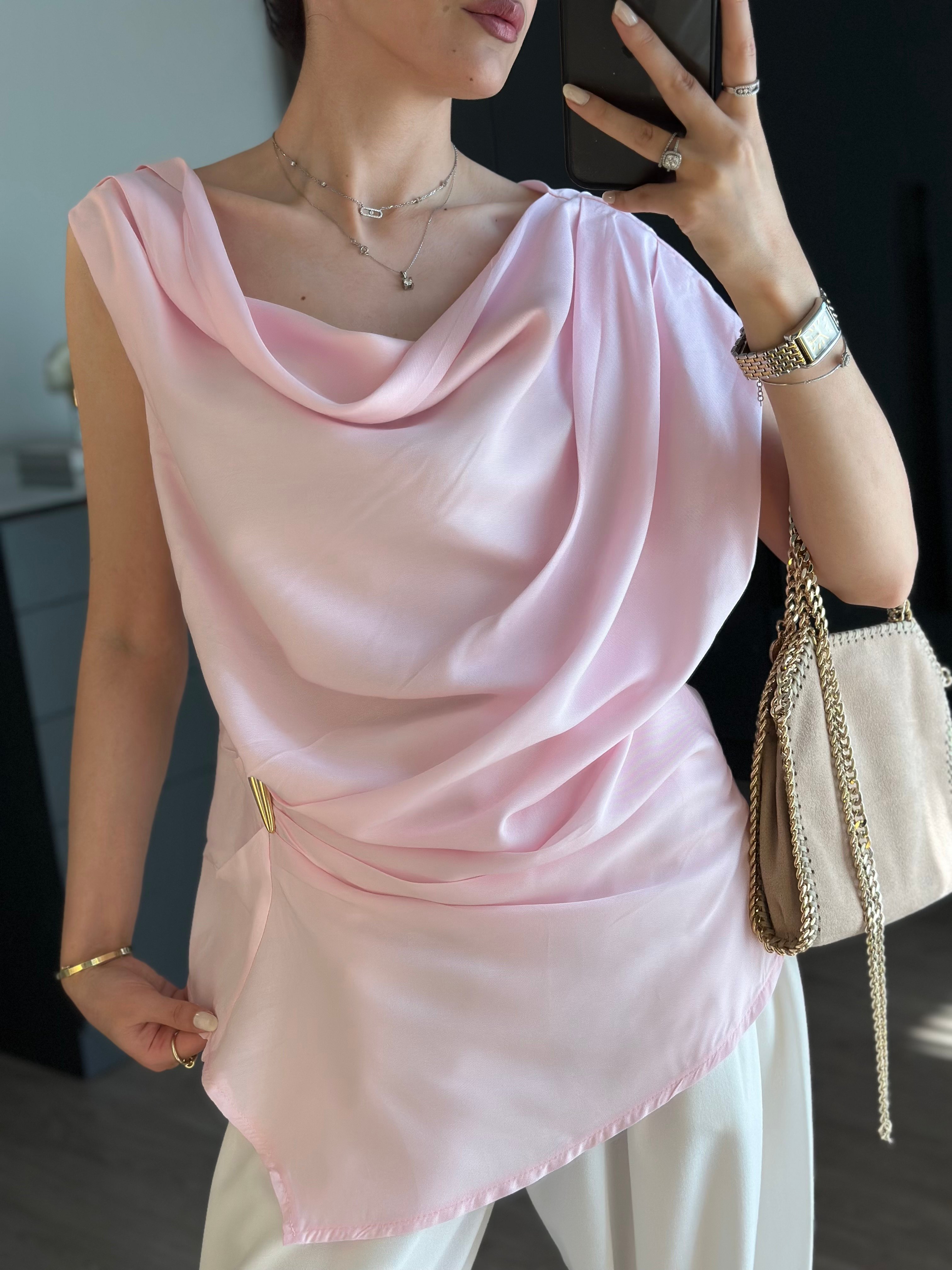 PEMBE TASARIM YAKA BLUZ