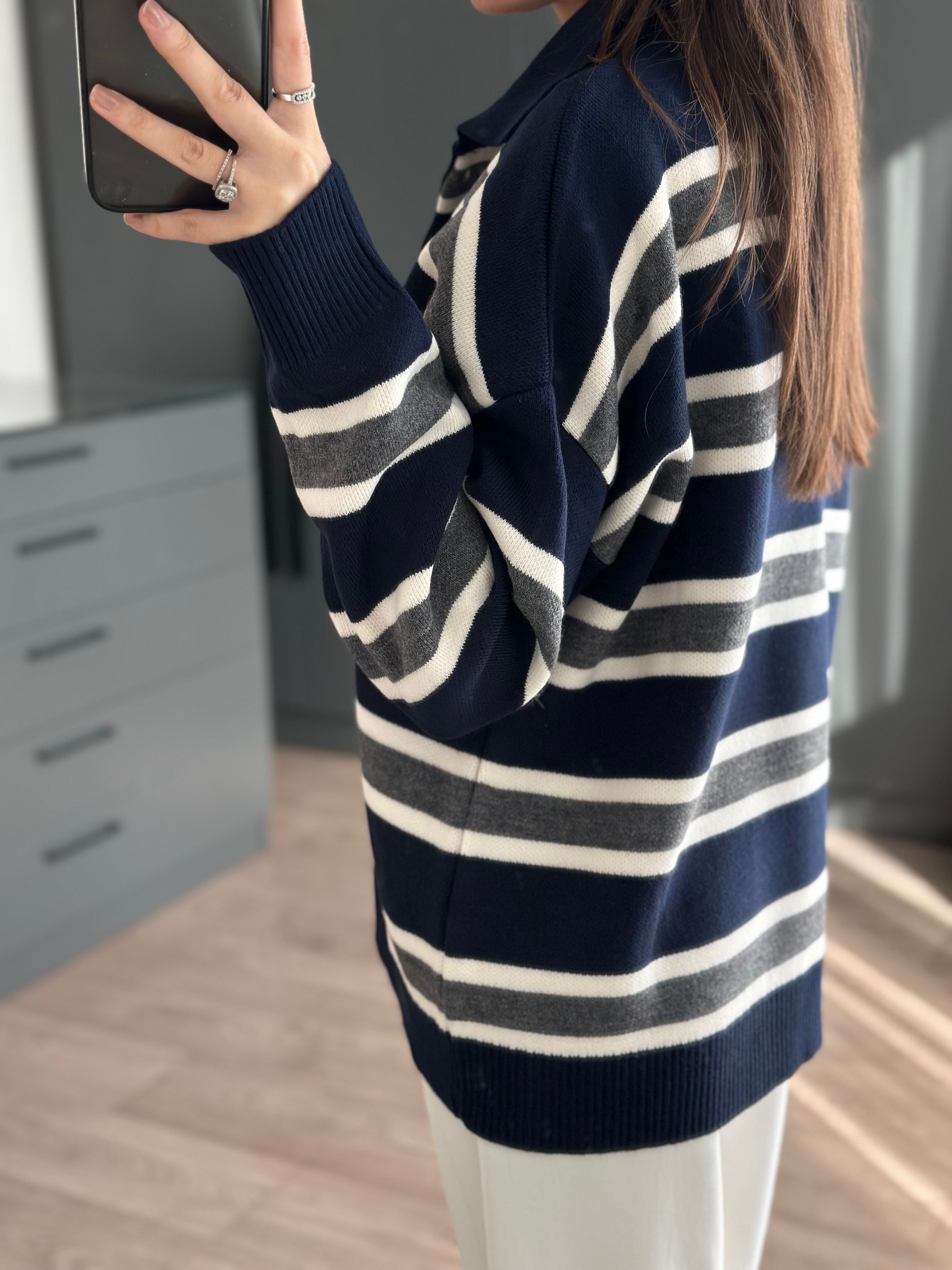 ÇİZGİLİ POLO YAKA MAVİ KAZAK